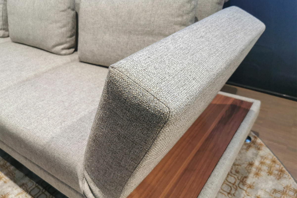 Brühl - Ecksofa Moule Medium Stoff 2480-45 Hellgrau Ablage Nussbaum Geölt mit Hocker - 5