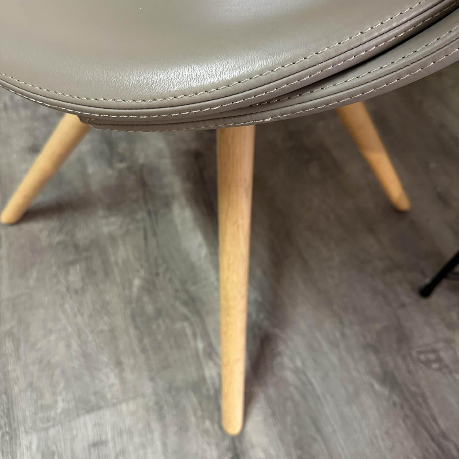 Tonon - Armlehnstuhl 907 Up Leder 9 Soft 207 N47 Grau Beige Gestell Eiche Hell Geölt - 3