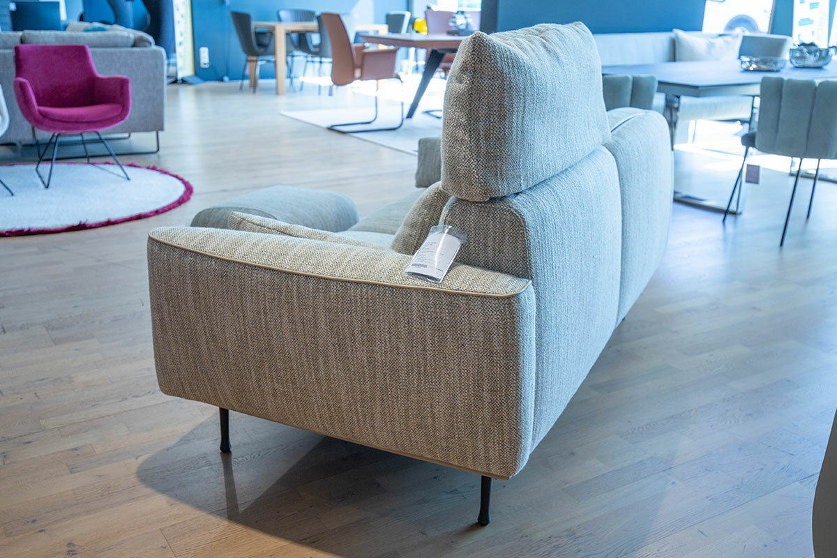 Jori - Sofa Eden Stoff Dodo C0206 Beige mit Hocker - 8