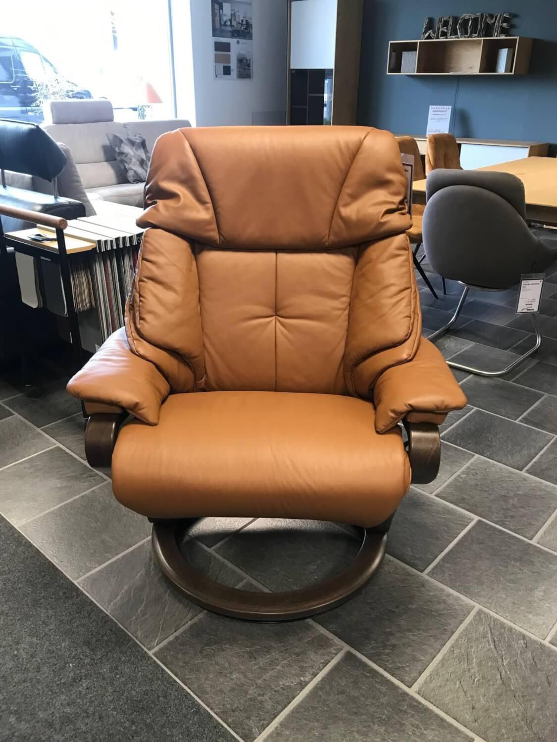 himolla - Relax-Sessel Modell 7124 Zerostress in Echleder mit erhöhtem Untergestell und Funktionen - 3