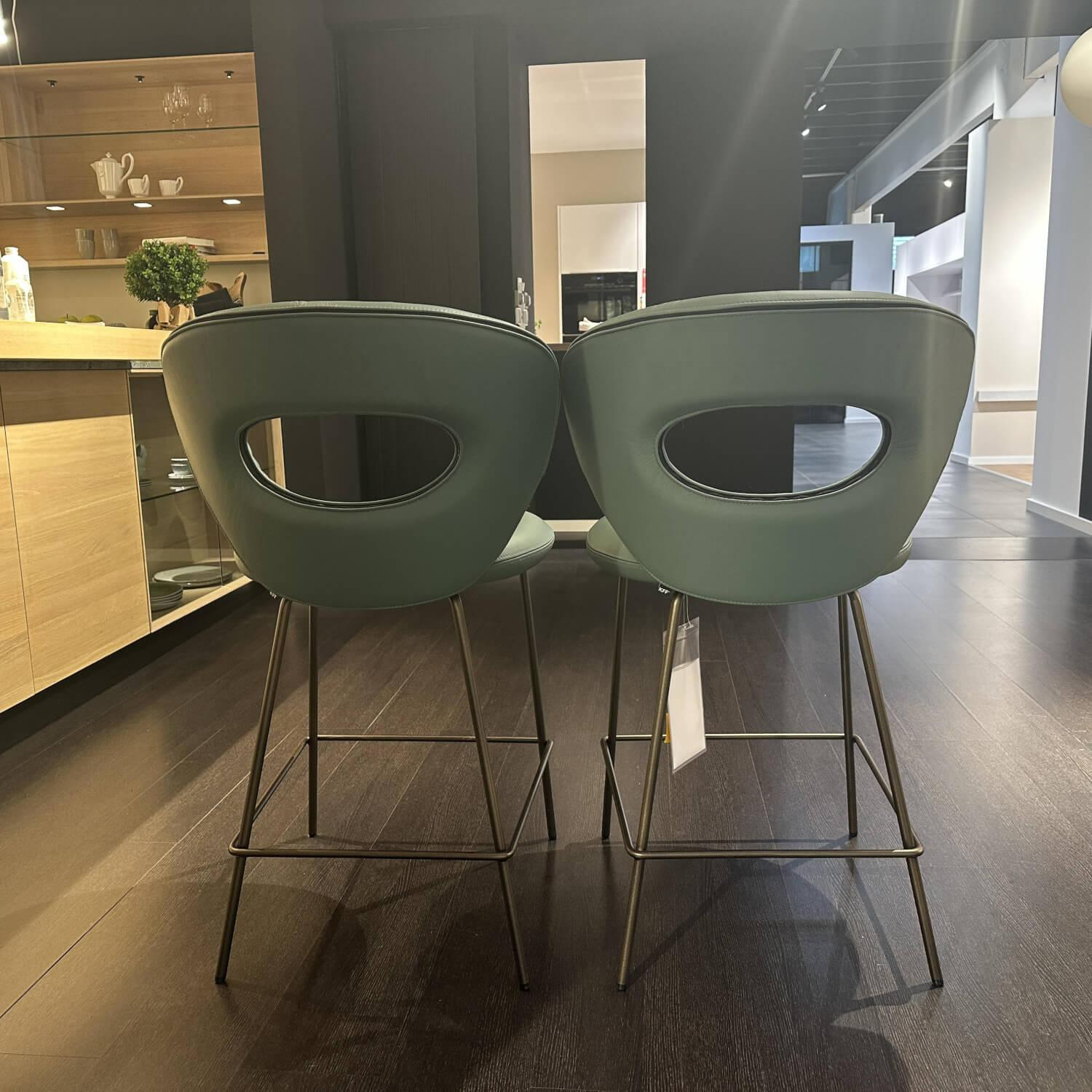 KFF - 2er-Set Thekenstuhl Alice Leder Belo Grünspan Gestell Metall Schwarz Pulverbeschichtet - 4