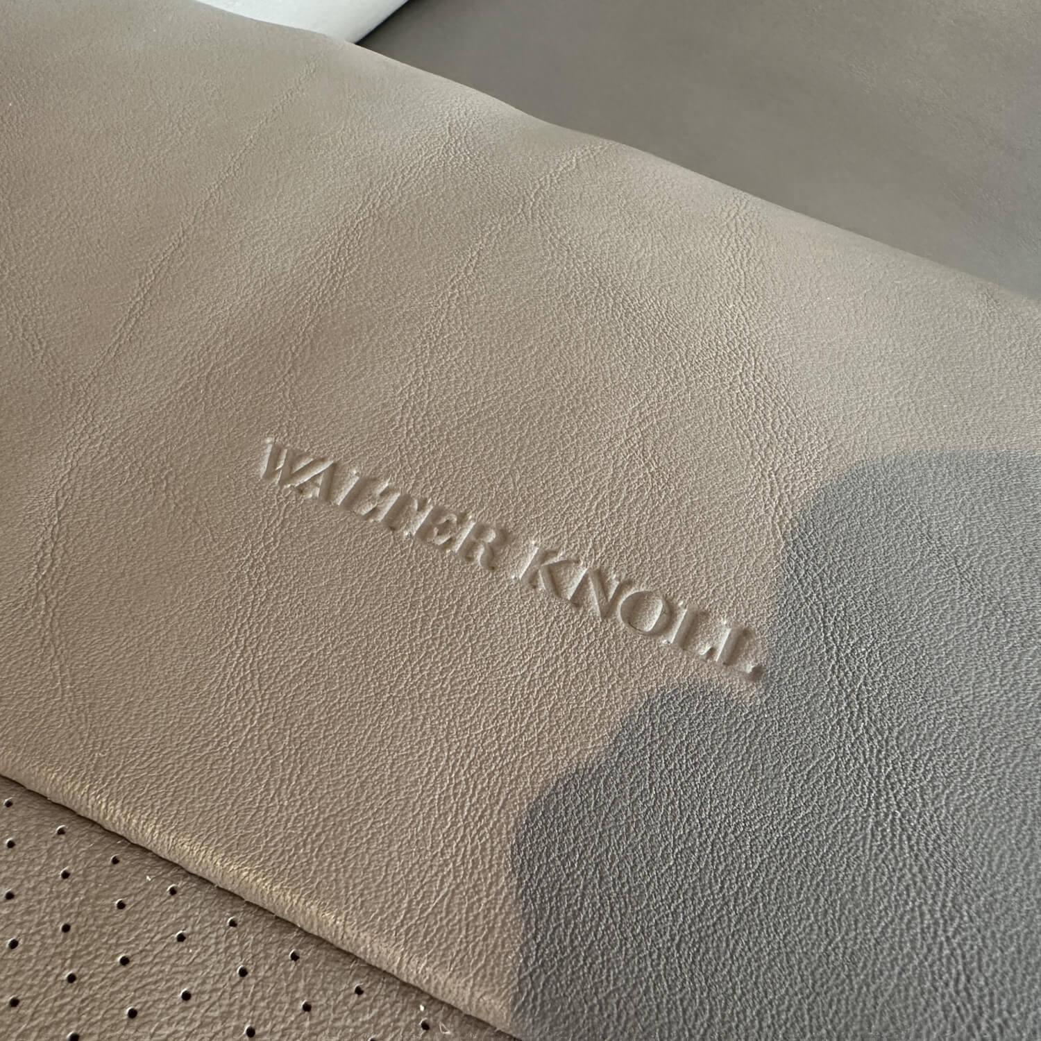 Walter Knoll - Sofa Tama Living Leder Elen Taupe 1406 Beige Gestell Eiche Geflammt Inklusive Kissen - 2