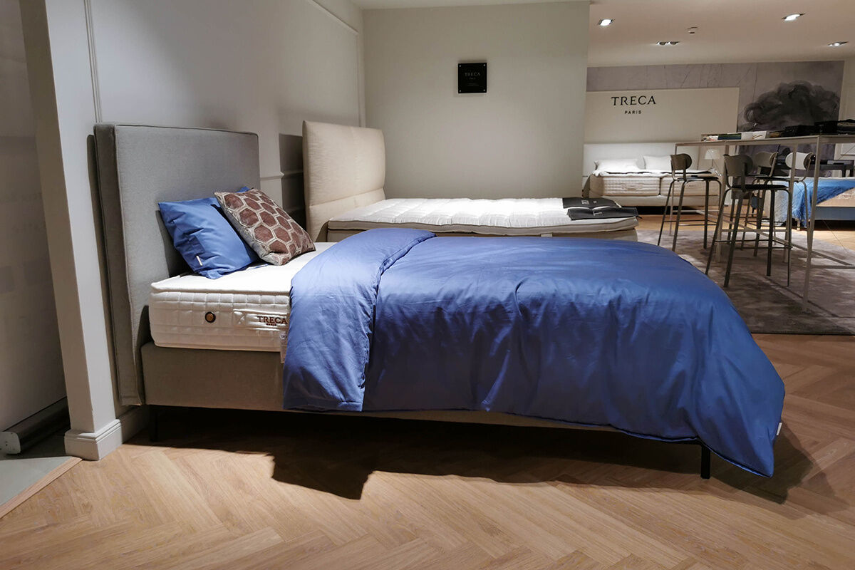 Treca Interiors - Boxspringbett Motorisiert Modern Stoff Sherlock Sel Grau Füße Schwarz mit Matratze - 4