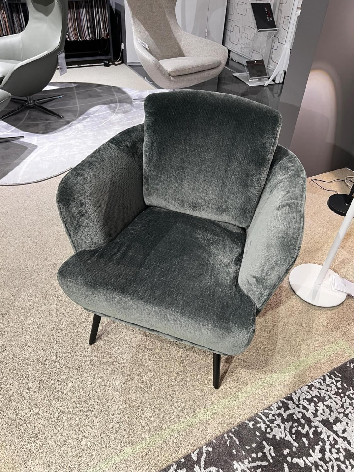 Christine Kröncke - Sessel Nona Stoff Cozy CK2773 Algue 032 Grau Metallfuß Schwarz Pulverbeschichtet - 5