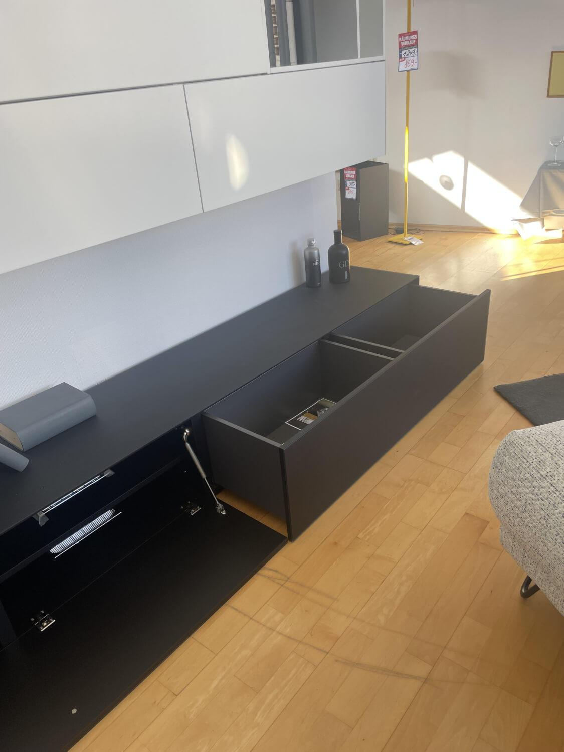 ArtigianMobili - Schrankkombination Titolo Hängeelement Lack Weiß Bodenelement Glas Schwarz - 6