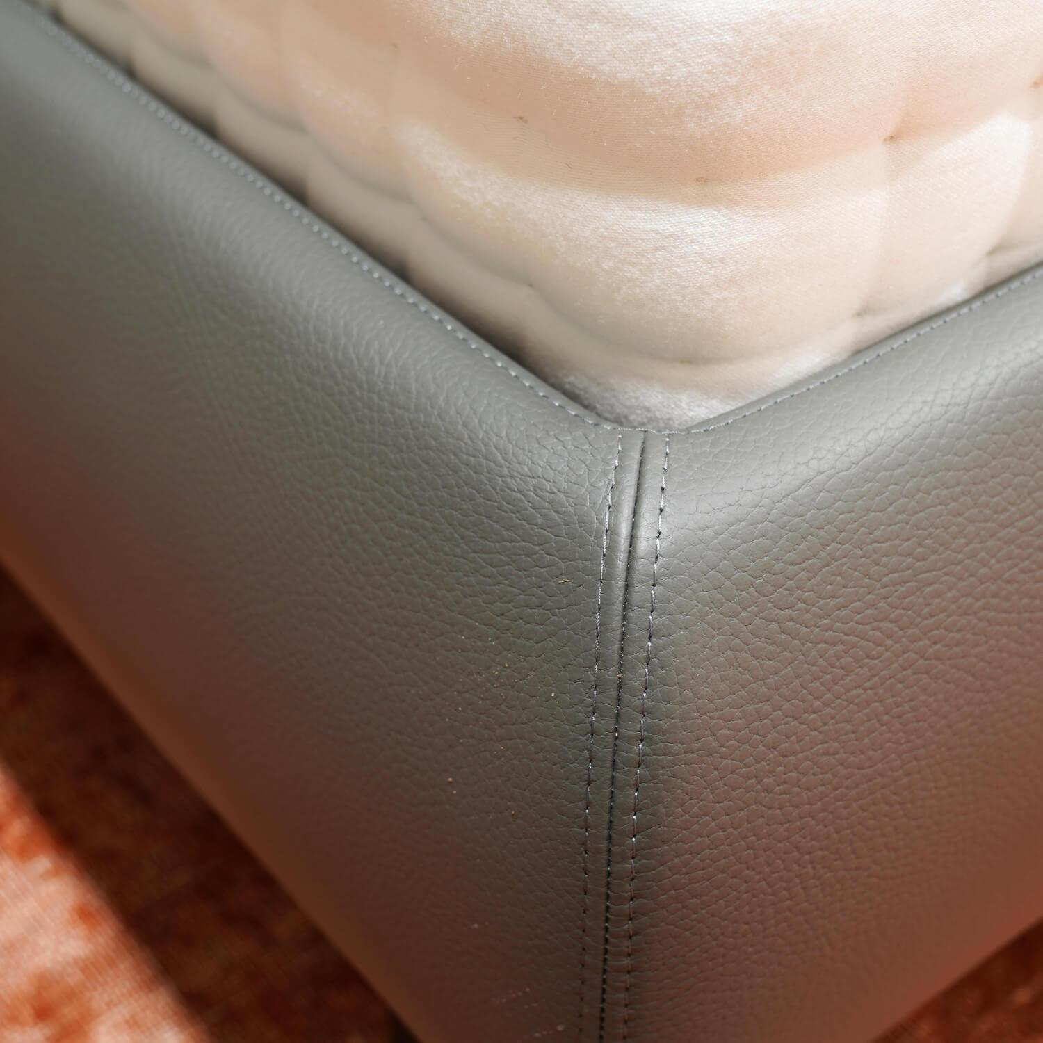 Schramm - Bett Plaisir Bezug Leder Comfort Graphite 301.500 Metallfüße Schwarz Matt Inklusive Zwei Boxspring Einlegesystem Und Einer Matratze - 2