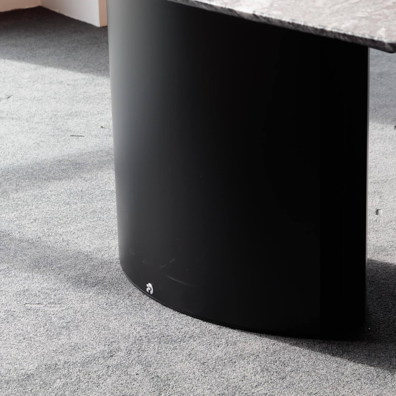 Draenert - Esstisch Adler ll Platte Gneis Silver Paradiso Grau Geledert Sockel Oval Schwarz Beschichtet Ohne Rollen - 5