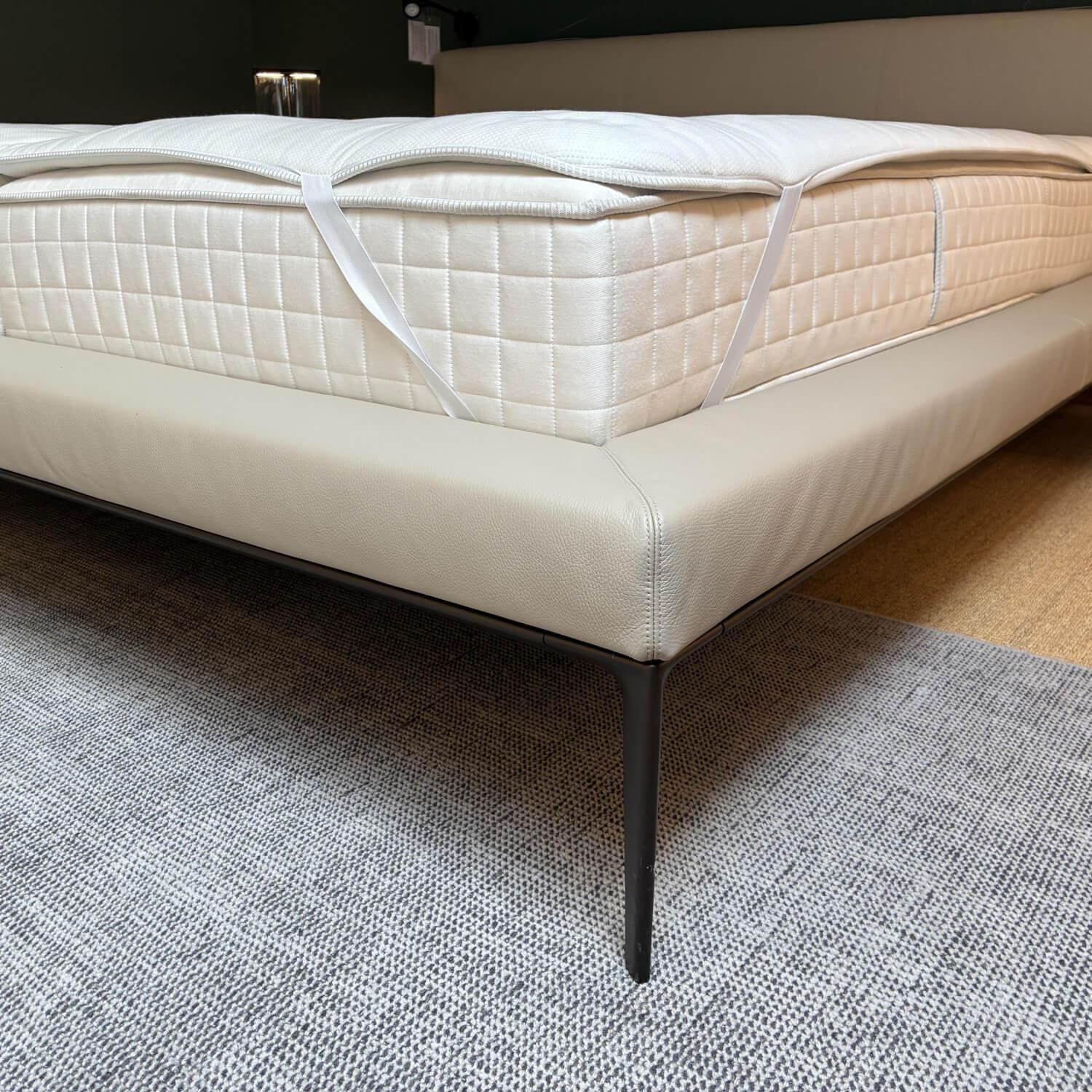 Walter Knoll - Bett Jaan Leder Congress 1367 Beige Inklusive Matratzen Und Topper - 3