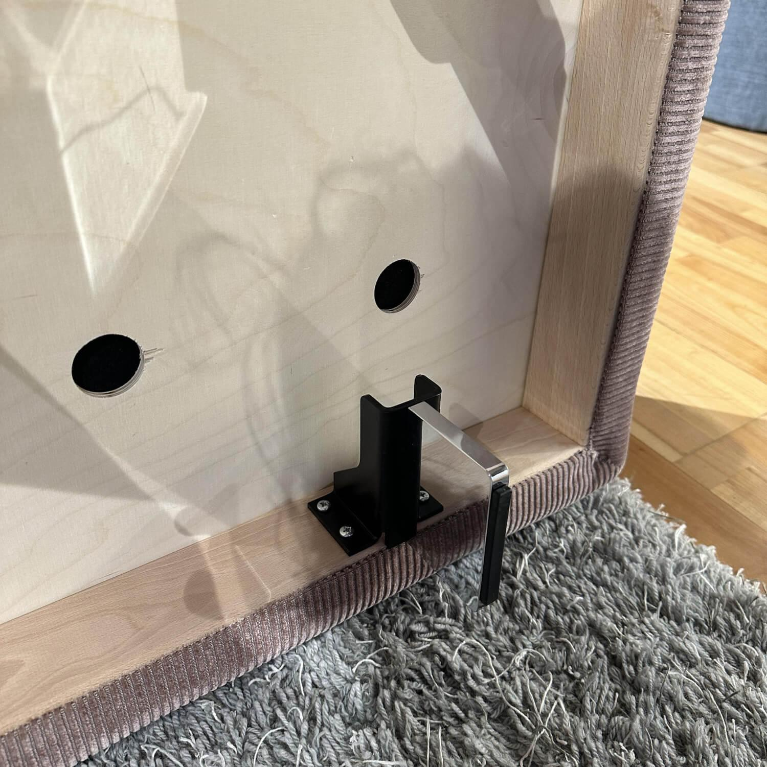 COR - Sofa Moss fabric 9075 old rose pink foot chrome-plated with stool - 10