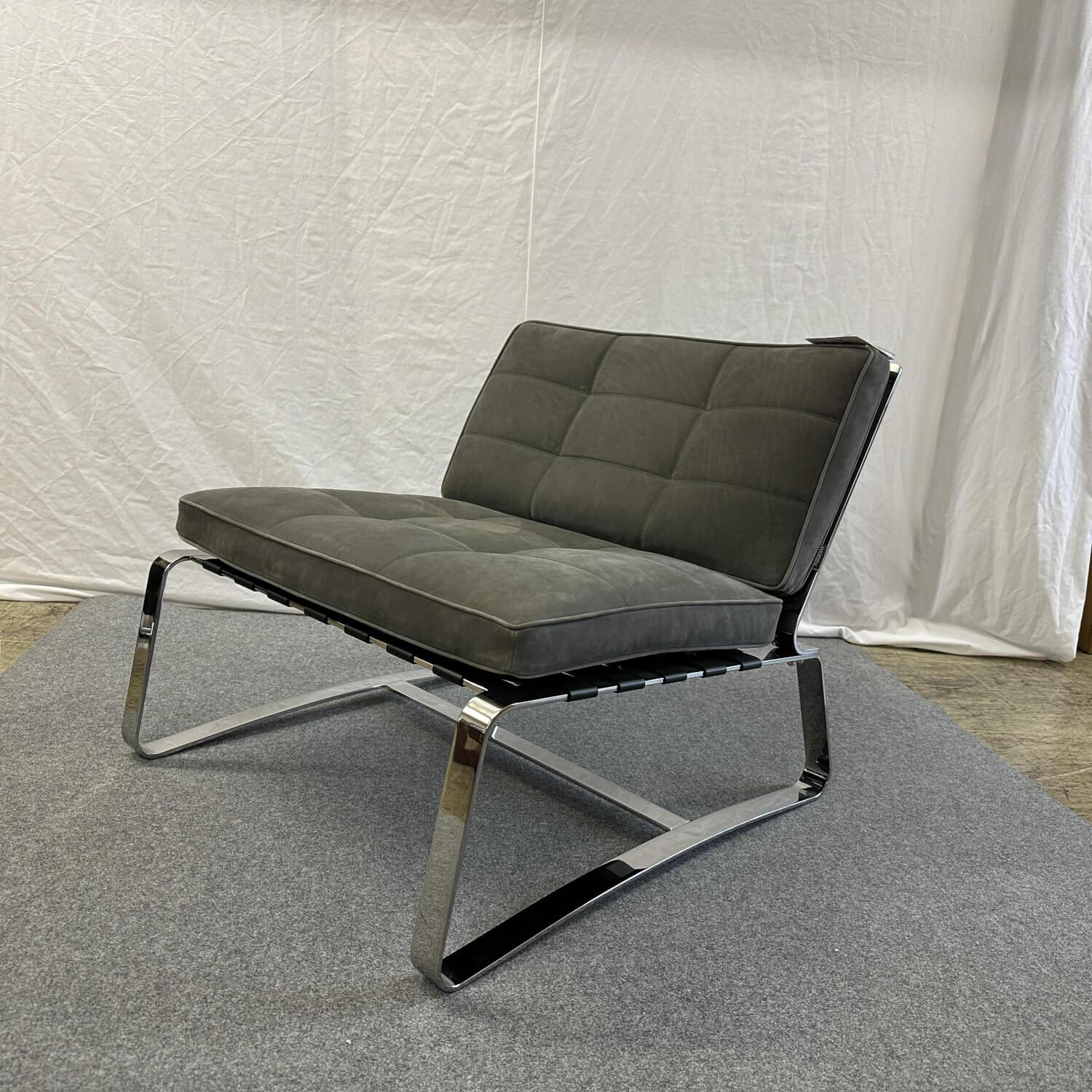 Minotti - Sessel Delaunay Quilt Nubukleder 11 Carbone Grau Kernledergurte Schwarz Gestell Glänzend Chrom - 3
