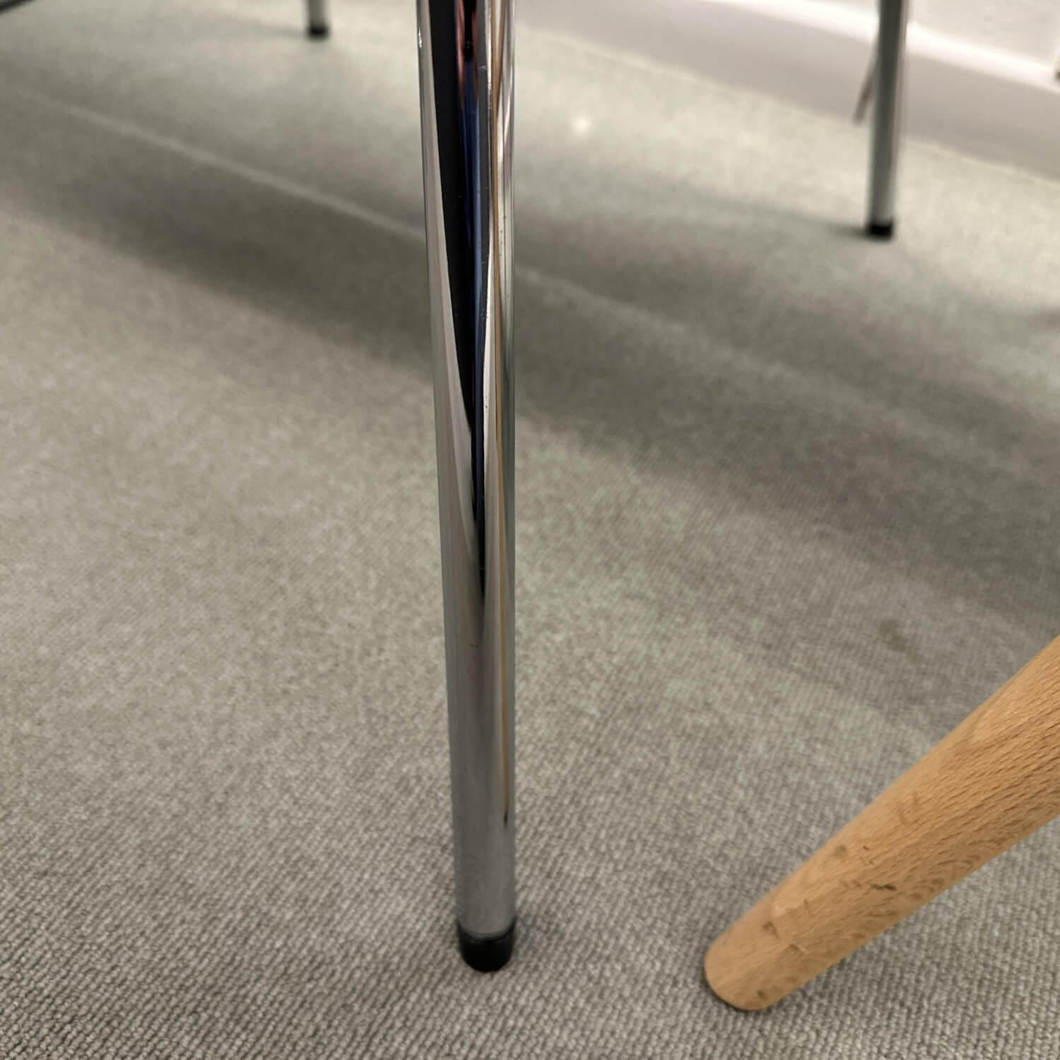 Bene - Armlehnstuhl Rondo Stoff Urban Plus YN009 Schwarz Gestell Metall Chrom - 3