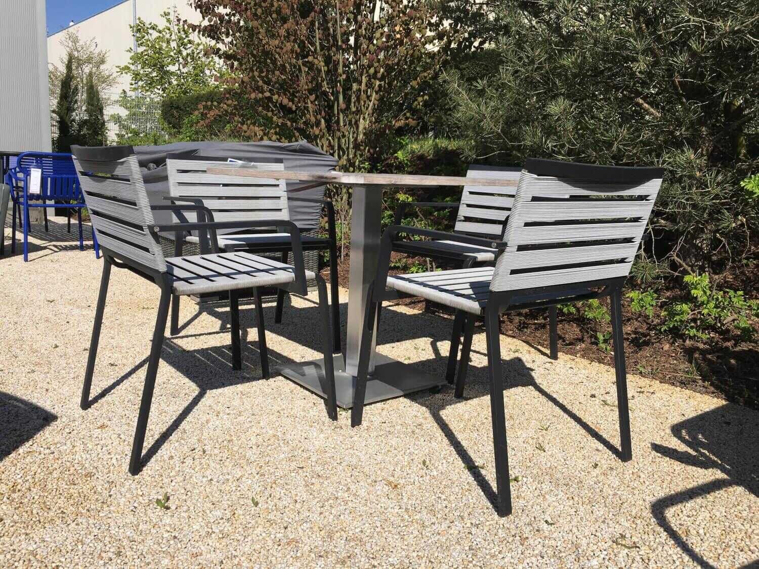 Kristalia - 4er-Set Stuhl Riemen Anthrazit Rest Aluminium Schwarz Lackiert - 3