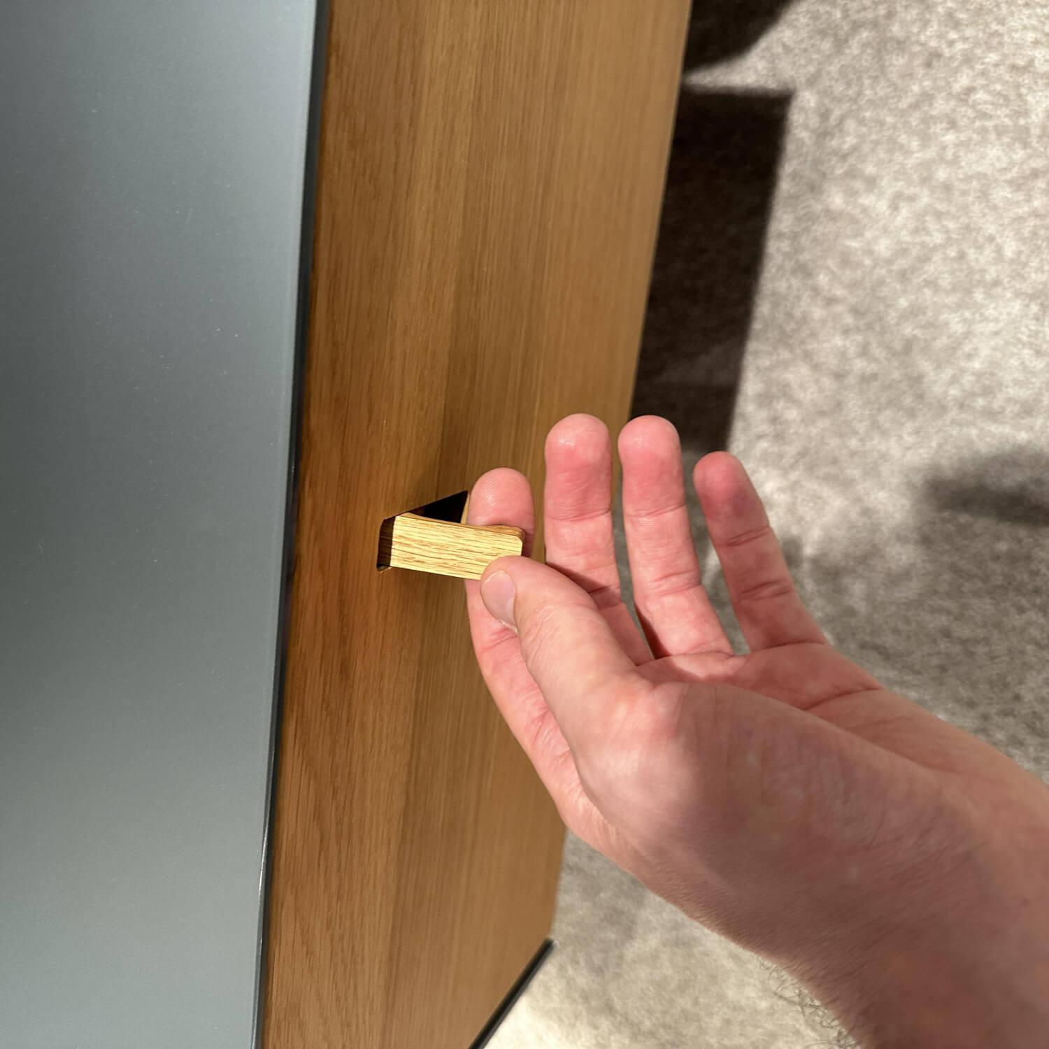 Team 7 - 2er Set Nachtkästchen Front Eiche Geölt Farbglas Stahl Grau Matt Mit Klappgriff Holz - 5