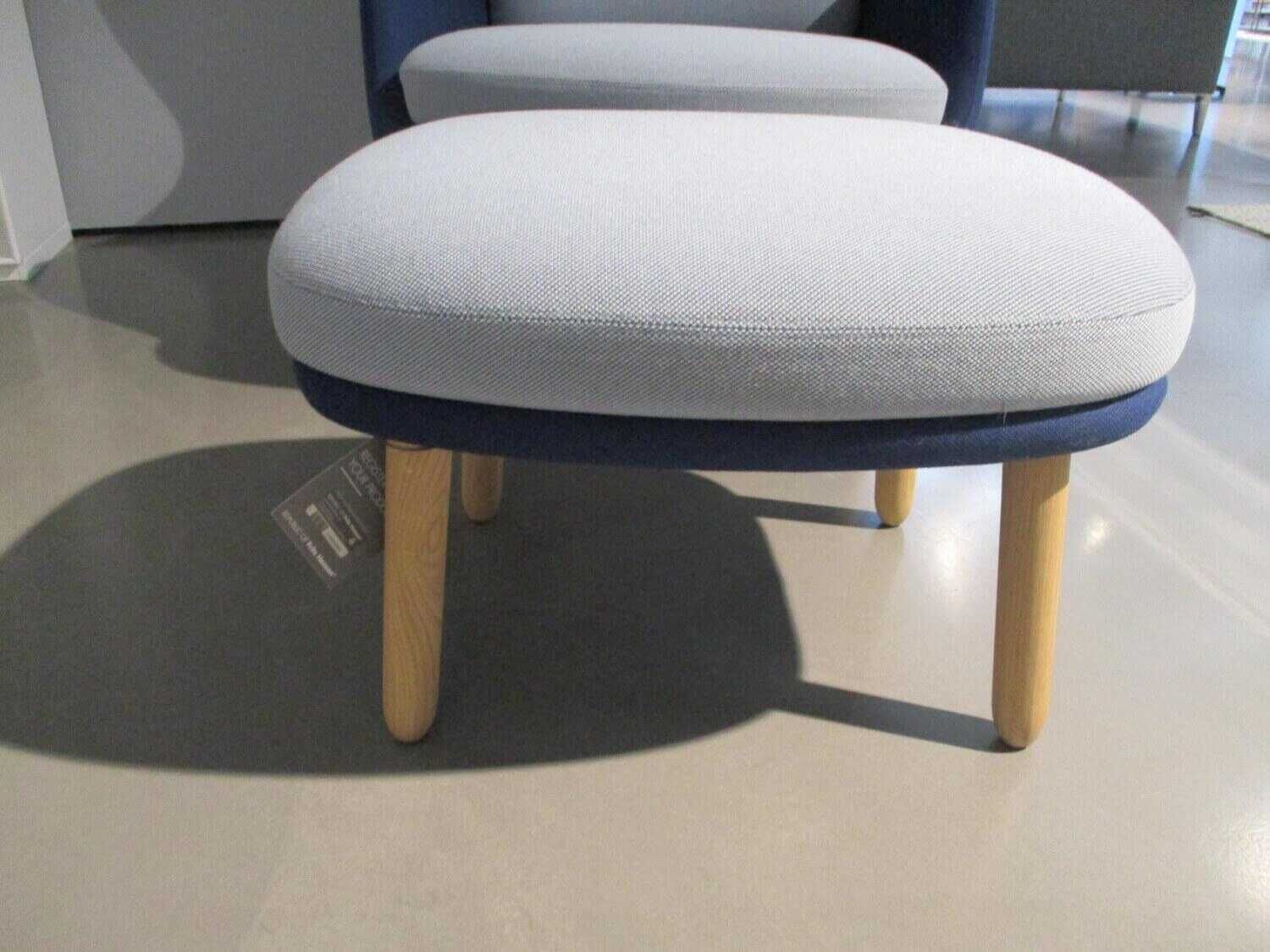 fritz-hansen-sessel-ro-stoff-steelcut-dark-ocean-blue-775-steelcut-trio-pastelblau-713-pg2-mit-hocker-d7c37afb4dc7 Fritz Hansen - Sessel Ro Stoff Steelcut Dark Ocean Blue 775 Steelcut Trio Pastelblau 713 PG2 mit Hocker - 4