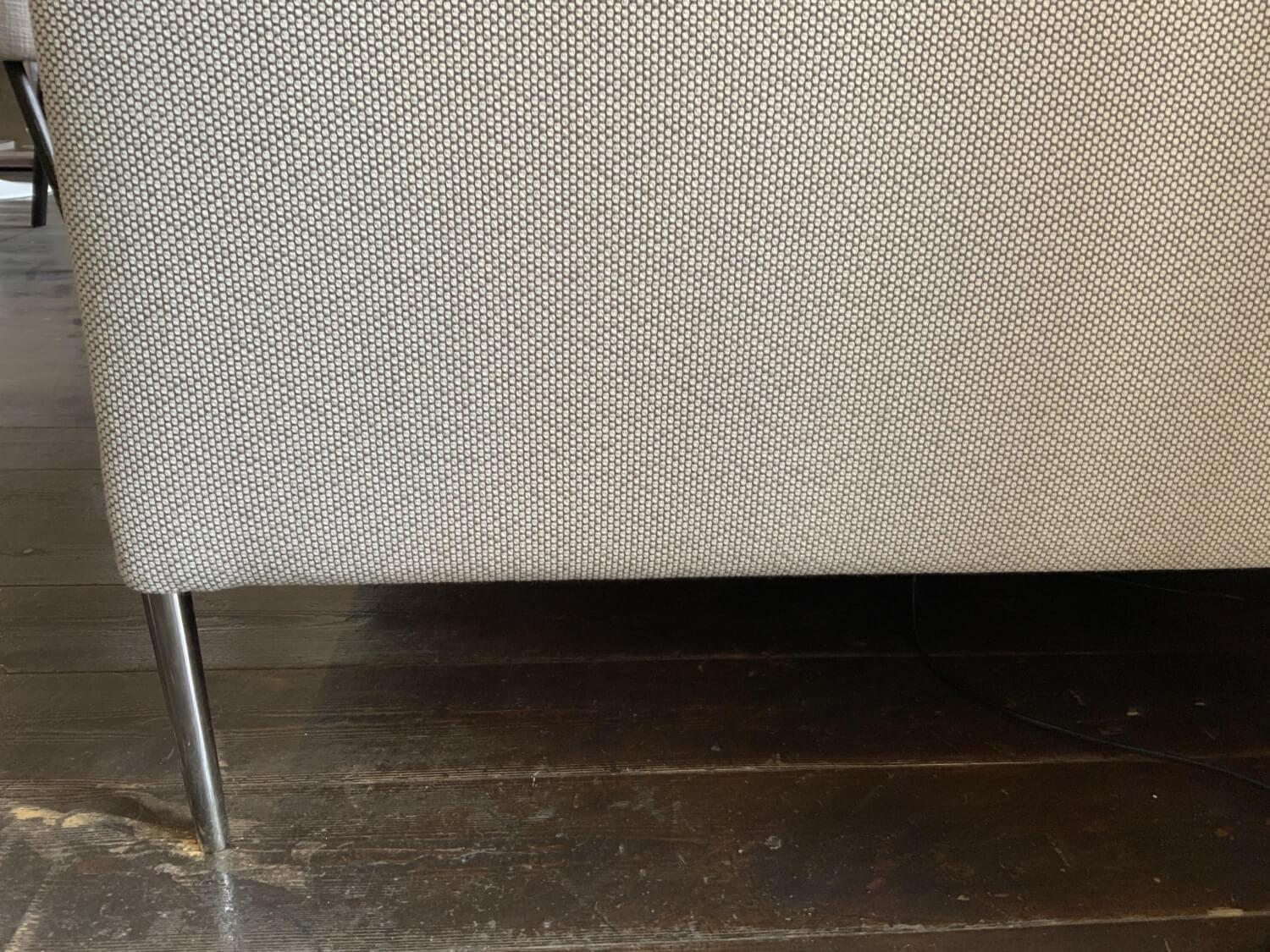 COR - Sofa Pilotis Stoff 120 Beige Füße Chrom mit 2 Rückenkissen - 9