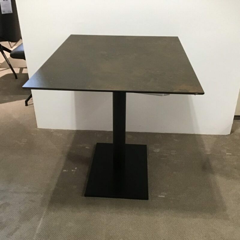 Ronald Schmitt Design - Bistrotisch P590 Tischplatte Keramik Osido Bruno Grau Gestell Metall Schwarz - 2
