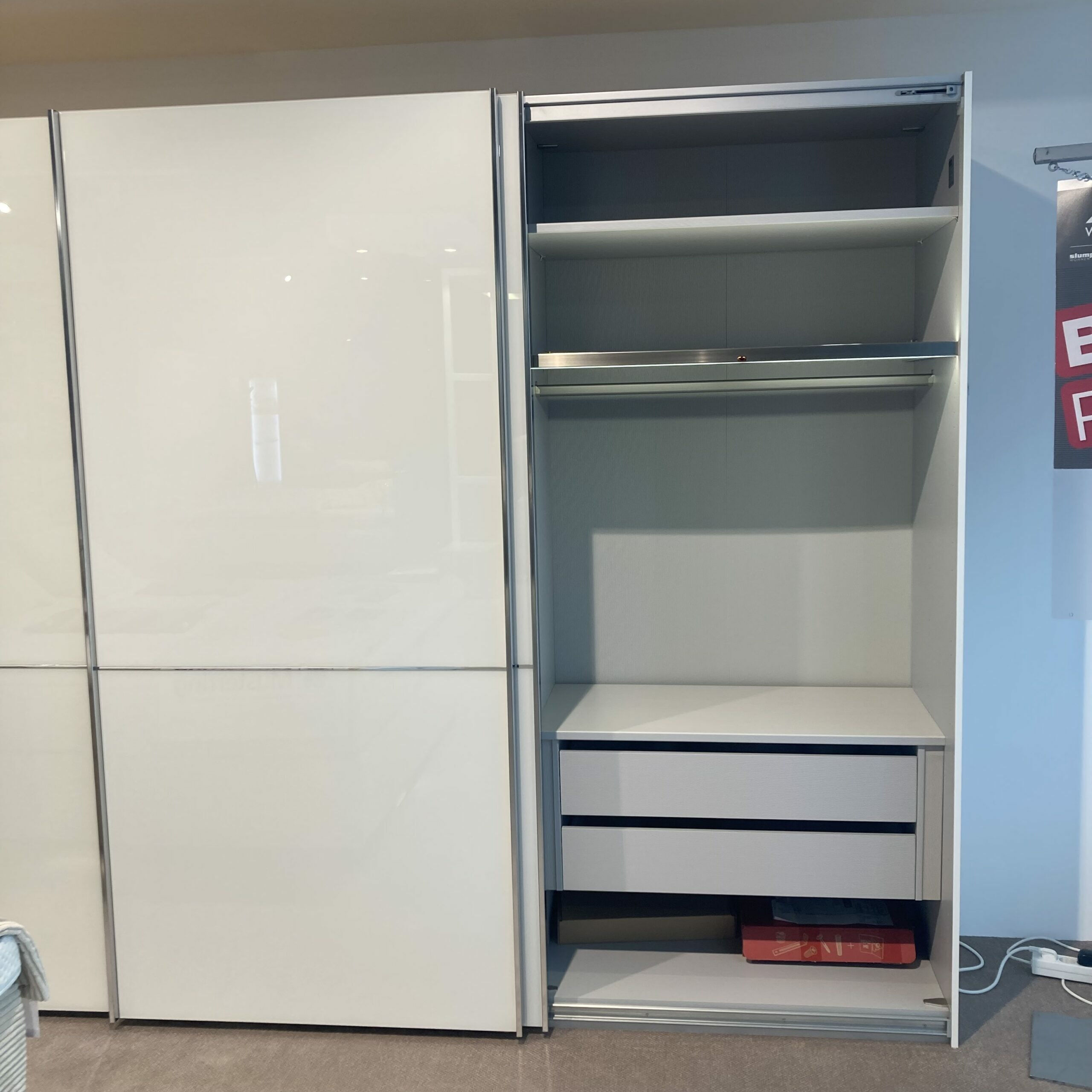 Musterring - Schwebetürenschrank Imola 746 Dekor Weiß Front Spiegel Glas - 5