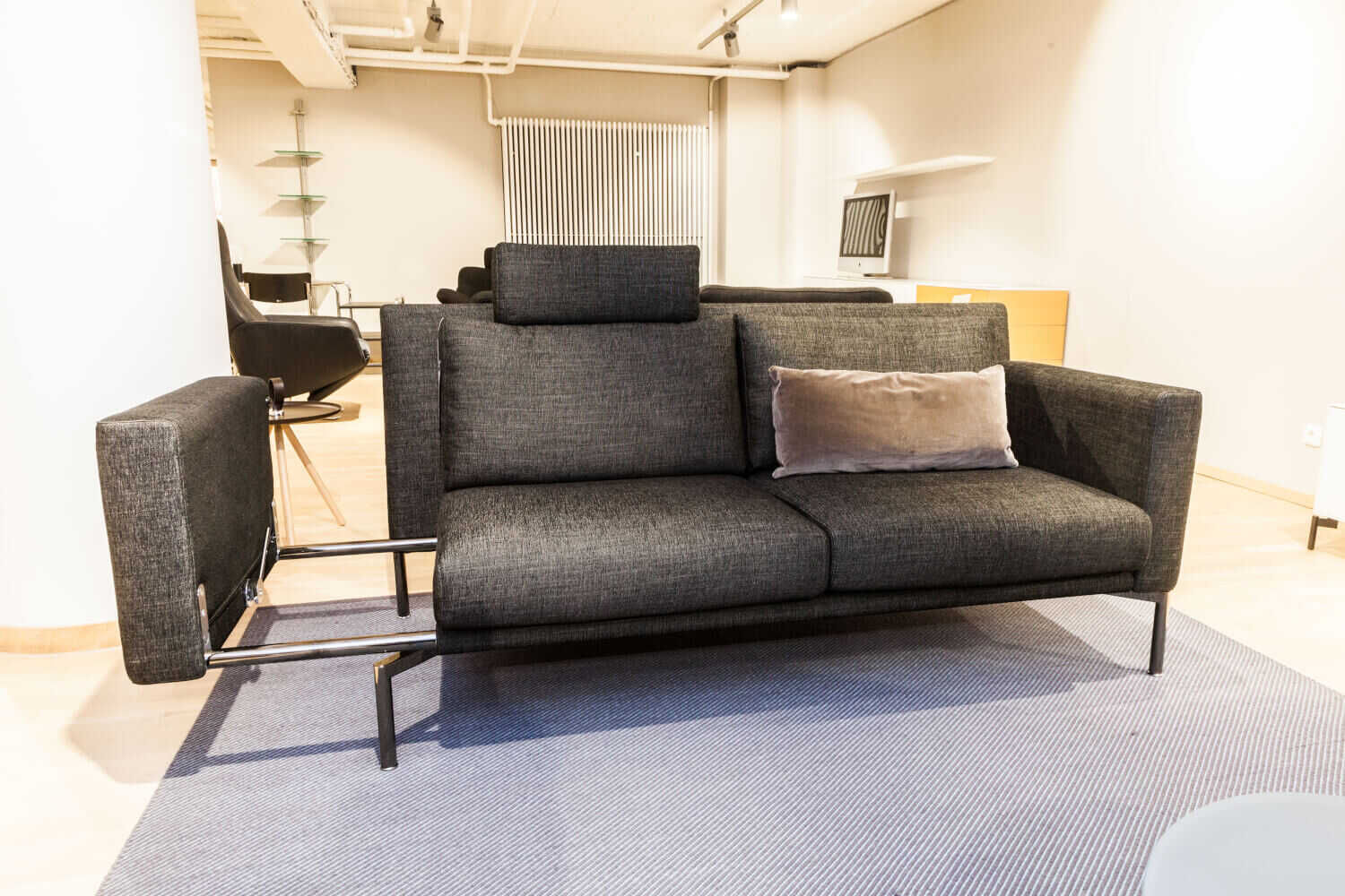 Sofa Jason Stoff Grau mit verstellbaren Armlehnen
