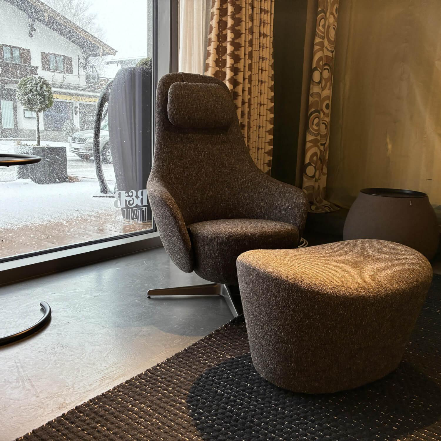 B&B Italia - Sessel Harbor Stoff 000TE Doppelte Nadelnaht Silente Schwarz mit Ottoman - 6