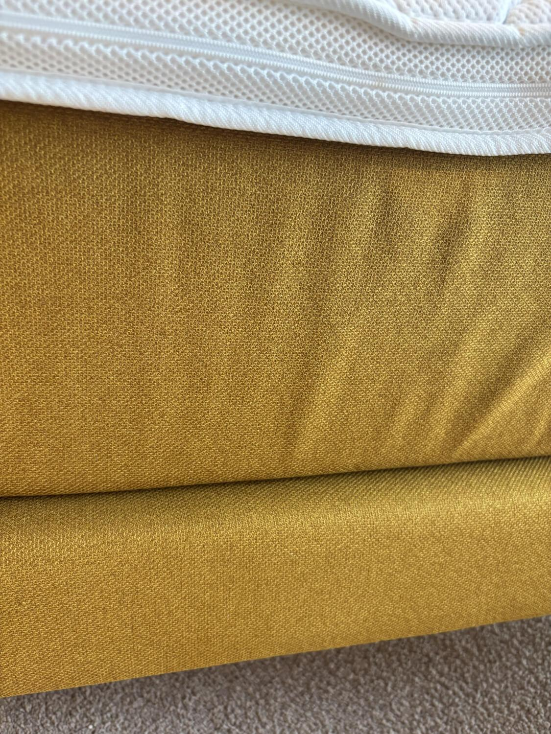 Delux Production OÜ - Boxspringbett Akador Night Laura Stoff Page 06 Mustard Gelb Füße Holz Schwarz - 8