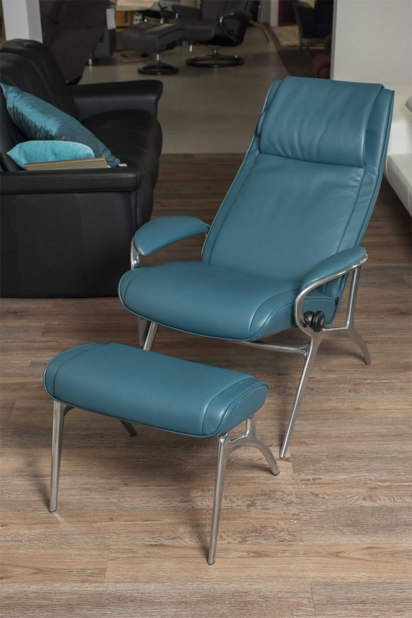 M1-Grammlich-096-T2017363 Stressless - Sessel You James Leder Cori Blau Mit Hocker - 3
