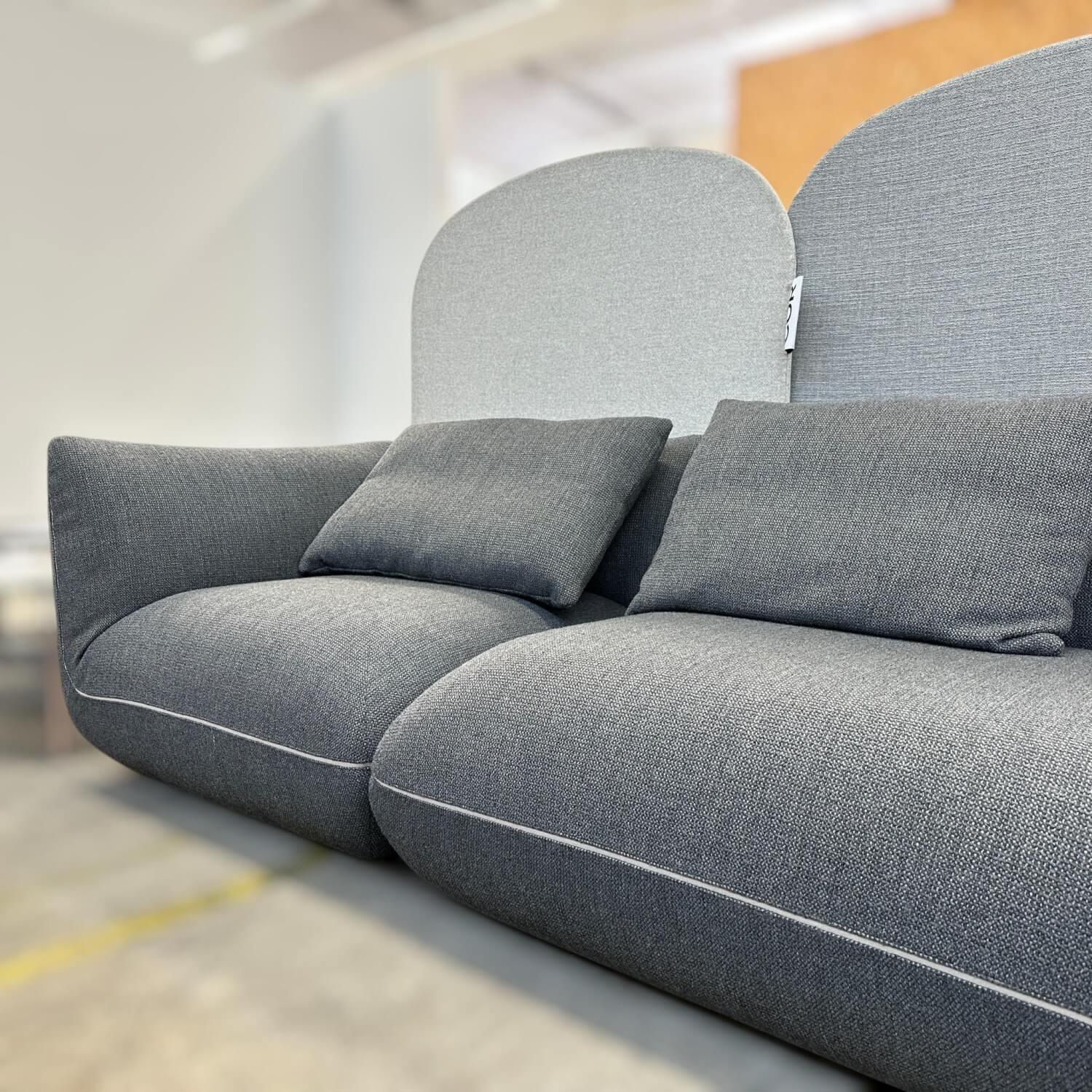 COR - Sofa Jalis Stoff 8182 Stahlgrau Mit Filzgleitern Inklusive 3 Rückenkissen - 2