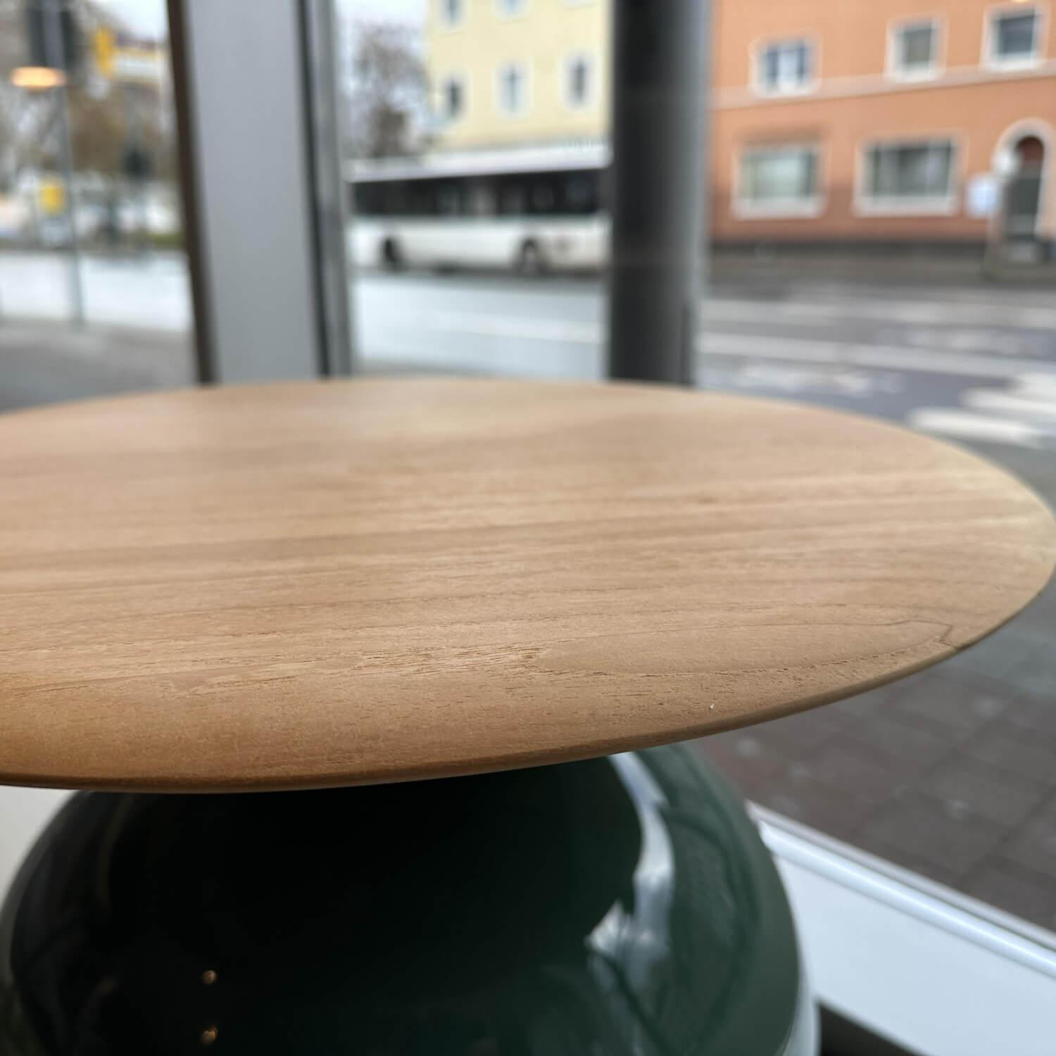 Gloster - Beistelltisch Blow Platte Teakholz Gestell Keramik Emerald Grün Glasiert - 5