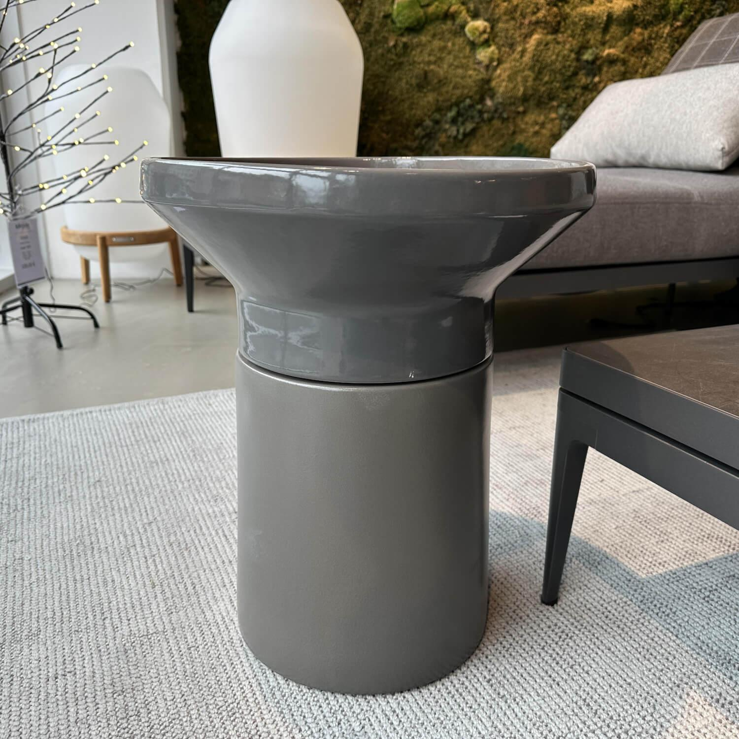 Gloster - Beistelltisch Cosco Platte Teakholz Gestell Keramik Iron Grau Glasiert - 2