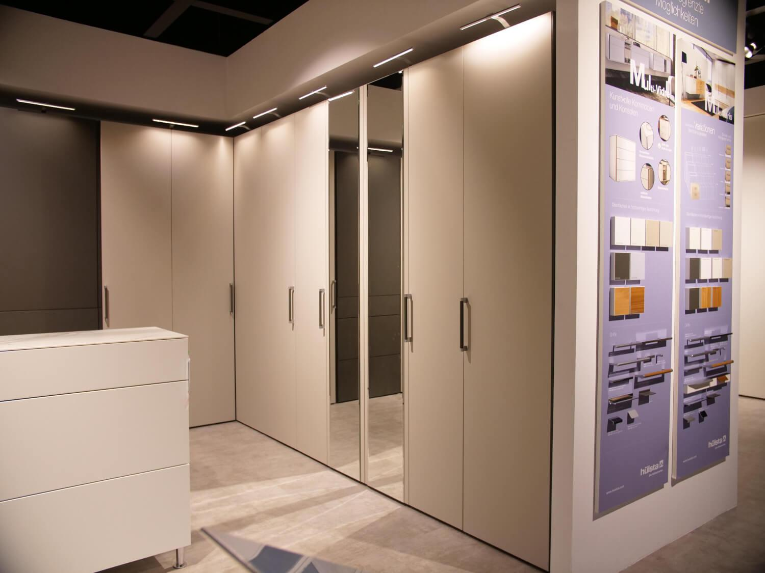 Hülsta - Systemeckschrank Multi Forma II Lack Grau Design T+U Griff U012 Lack Grau - 2