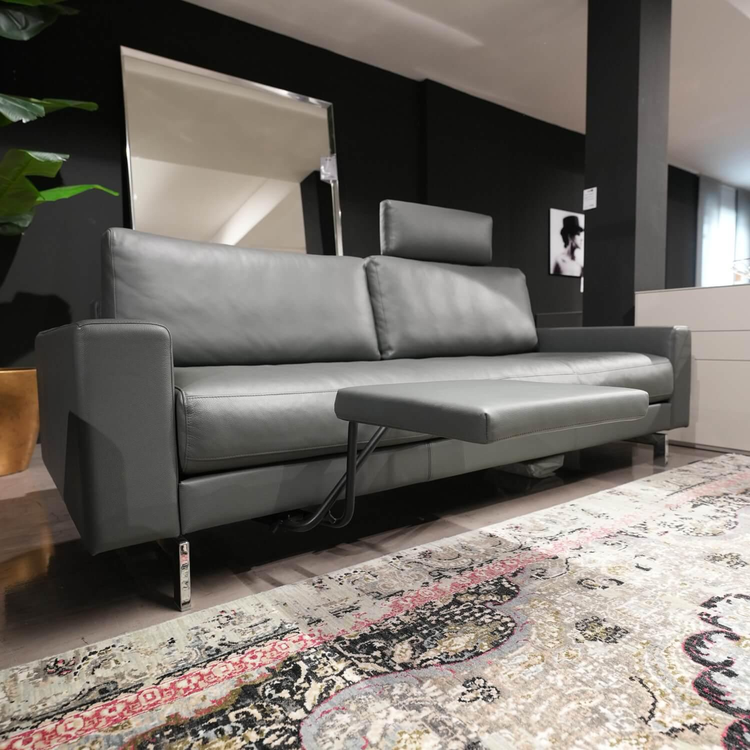 Sofa VIDA 189 Bezug Leder 60.508 Grau Comfort Lounge Fuß Spange Glanzchrom  Inklusive Kopfstütze Und Beinauflage