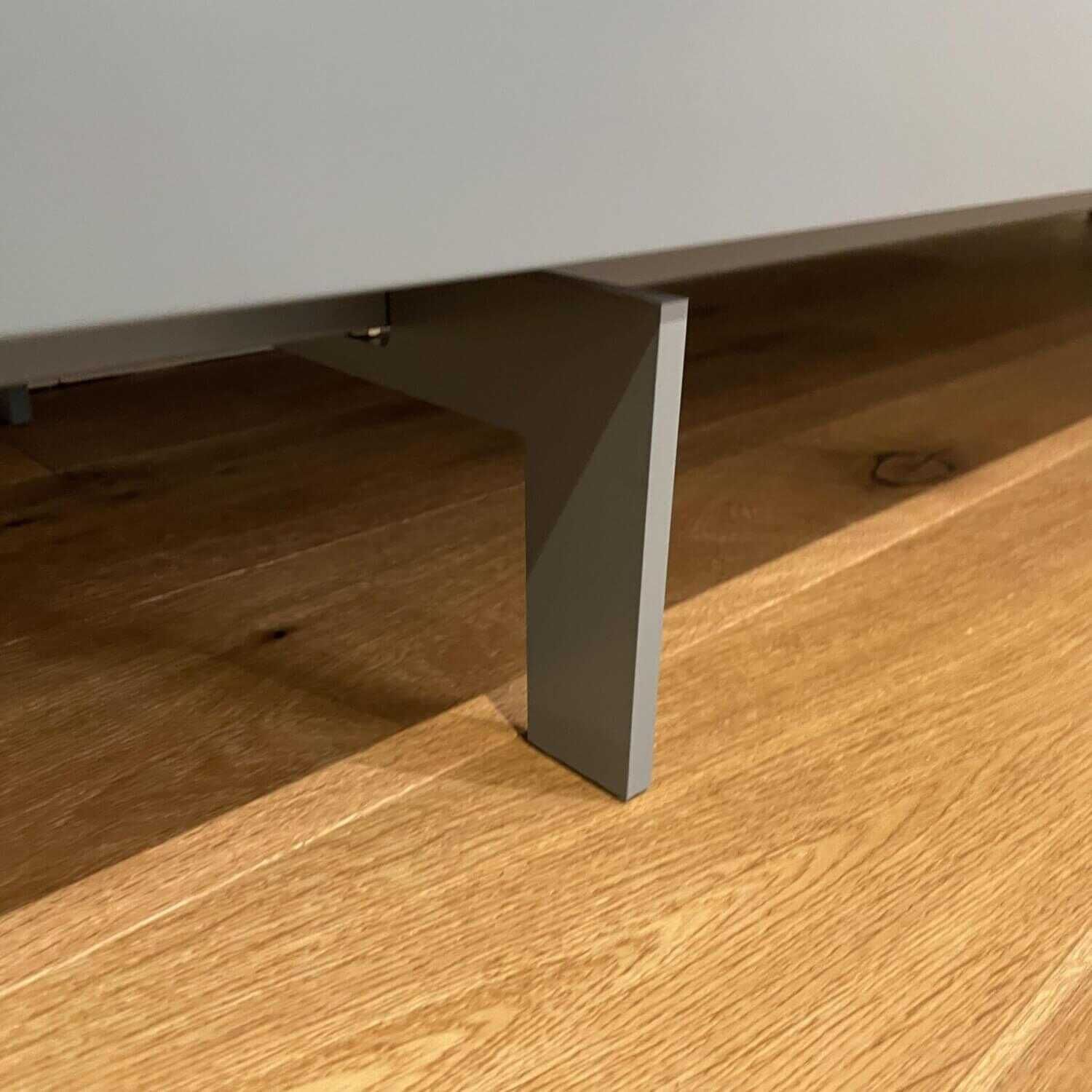 form1 - Sideboard Pulse Korpus Innen Lack Taupe matt Front Griff Gestell Lack Matt Sky Abdeckung Glas matt S - 5