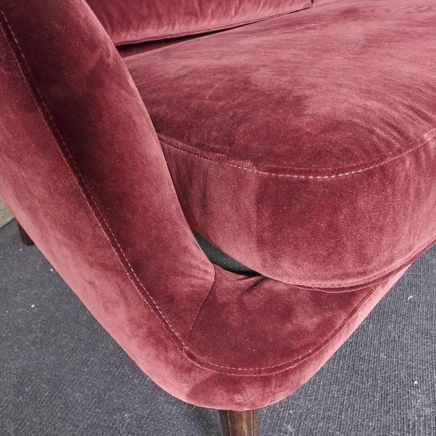 Bielefelder Werkstätten - Sofa Grace Bezug Stoff City Velvet Reloaded CA7832 095 Rot Füße Holz Braun - 2