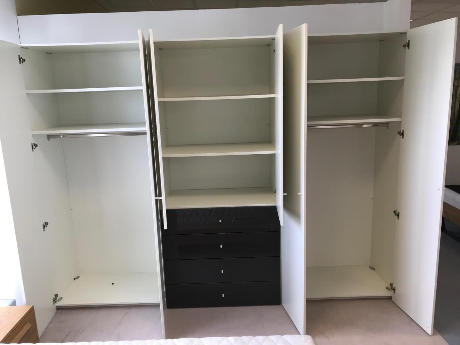 Hülsta Drehtürenschrank Now 205-42-26719