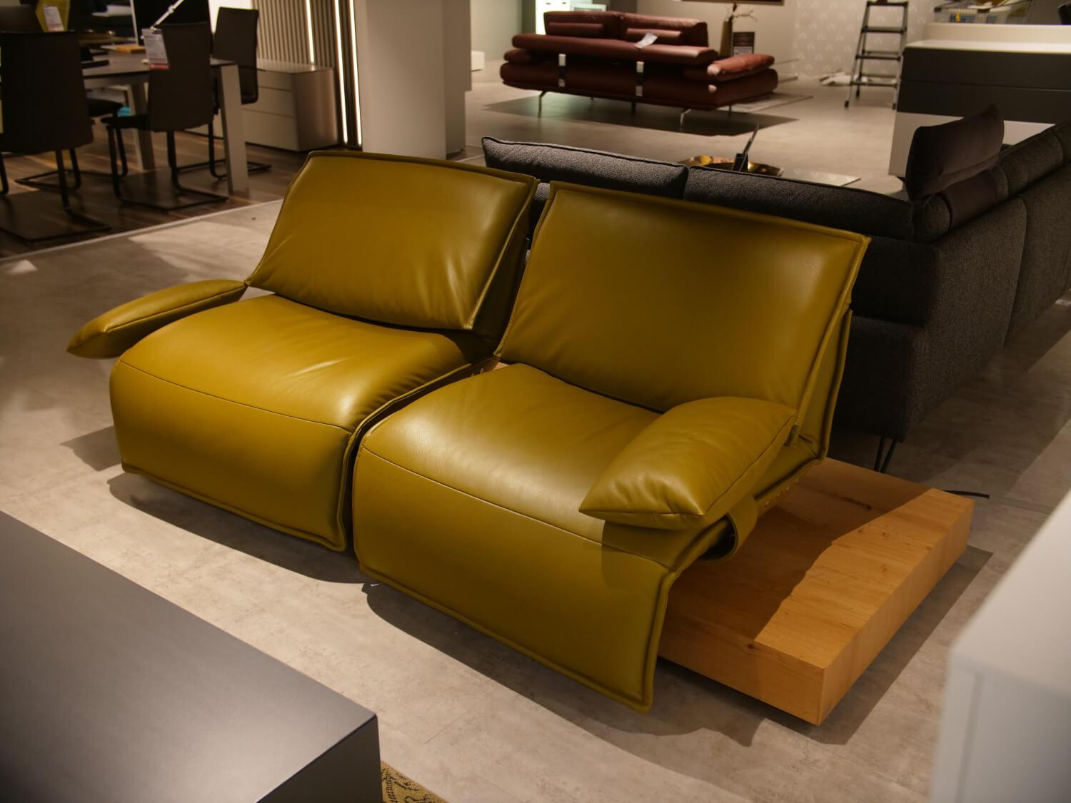 Koinor - Sofa Polstergarnitur Key West Bezug Leder C-Classic Avocado mit elektrischer Verstellung - 2