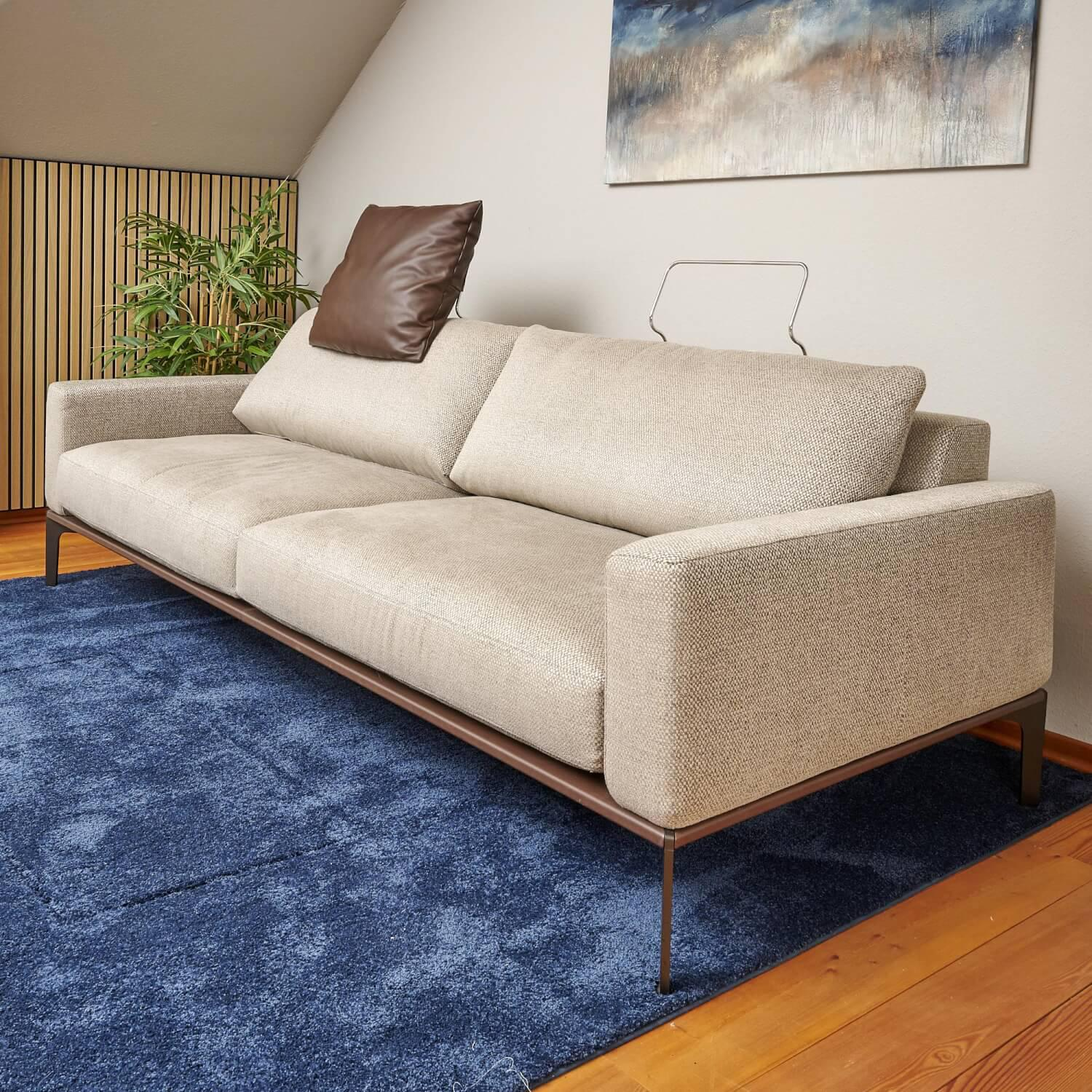 Bielefelder Werkstätten - Sofa Spirit Stoff Emira BW 1732 272 Beige Gestell Metall Bronze Matt Inklusive Rückenverstellung - 3