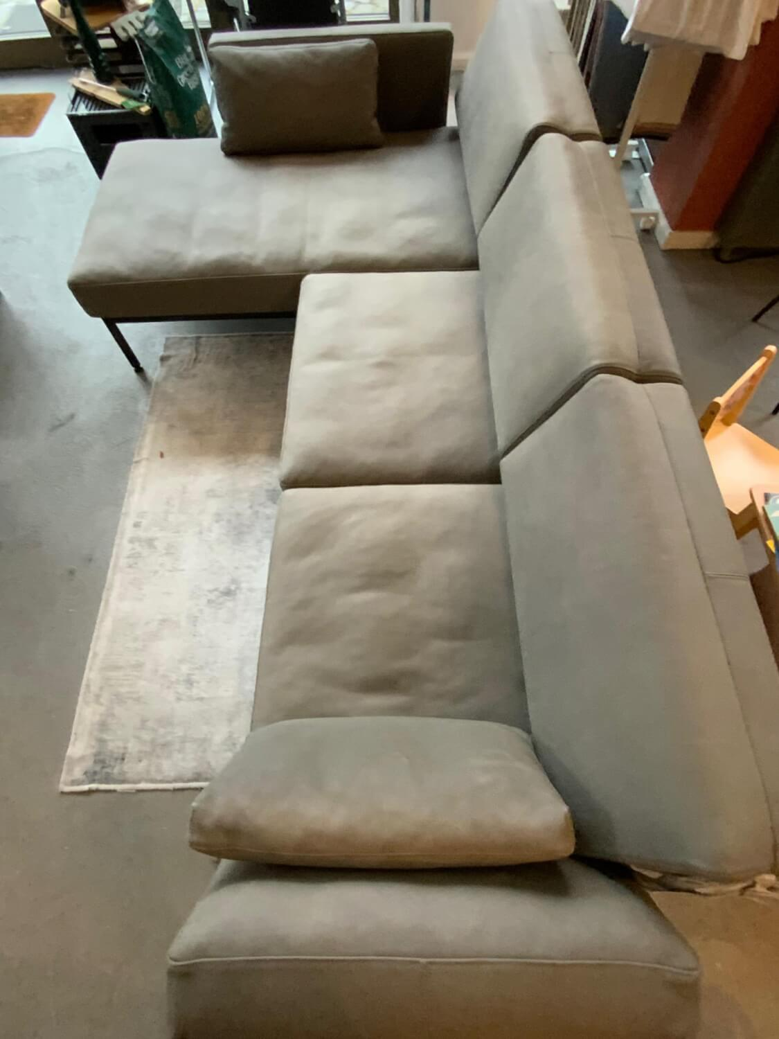 Brühl - Sofa Roro Soft Leder Taron 5668 95 Grau Gestell Metall Schwarz Pulverbeschichtet Inklusive Kissen - 5