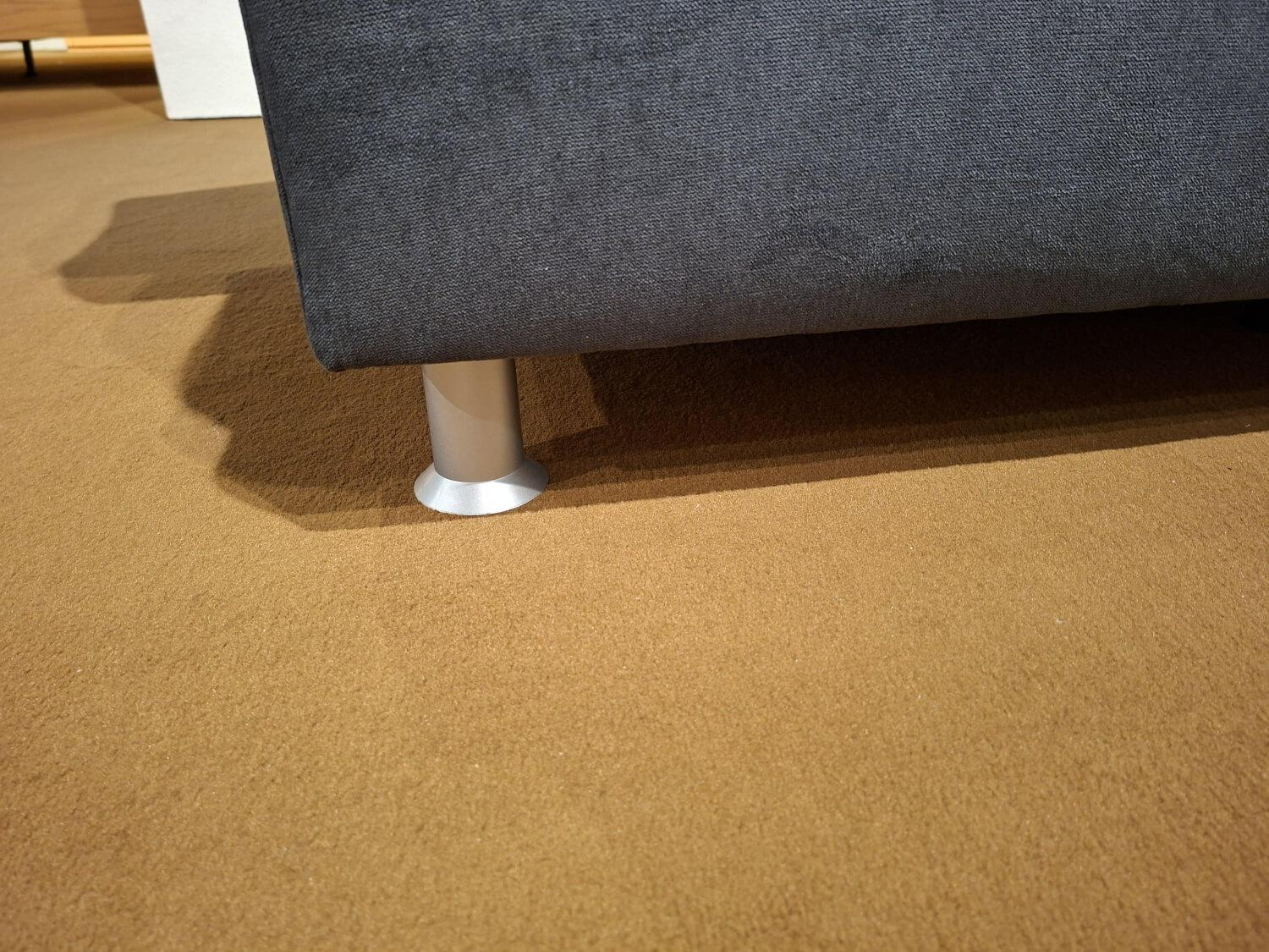 Oschmann - Boxspringbett Brügge Stoff Enjoy Anthrazit Füße Alufarbig Inklusive Wendematratzen Und Kissen - 5