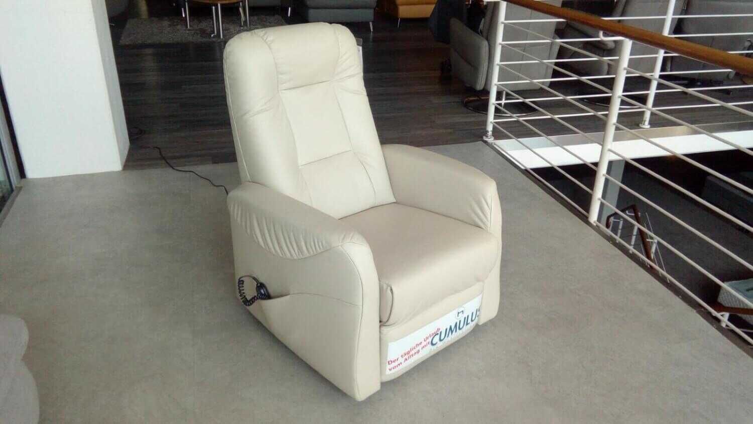 himolla - Himolla Cliff 9950 Leder Totto Porzelan Creme mit motorischer Relaxfunktion und Aufstehhilfe - 2