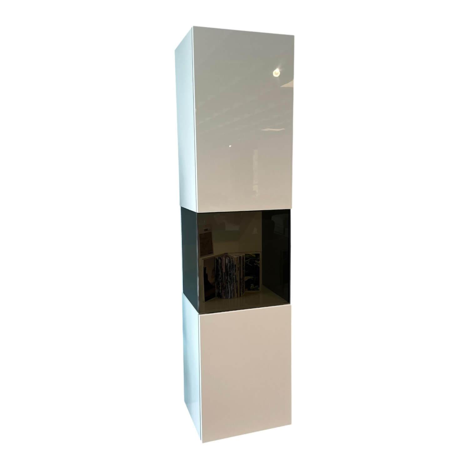 Hülsta - Vitrine Gentis Rechts Lack Hochglanz Reinweiss Mit Beleuchtung Und Funkfernbedienung - 1