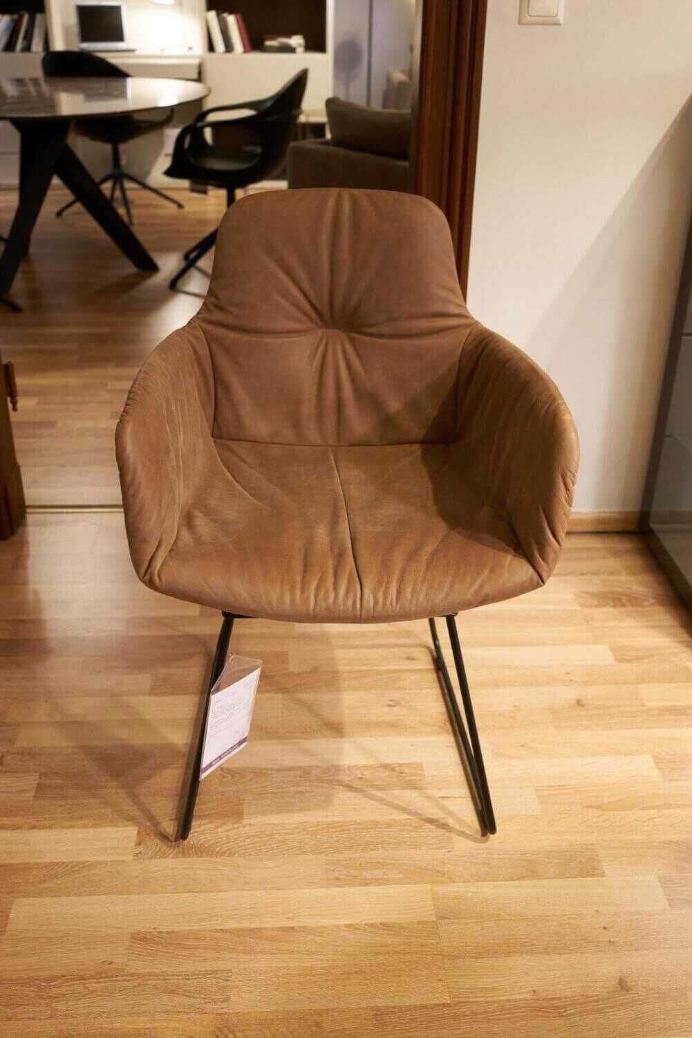 Freifrau - Bank Mit 4er-Set Stuhl Leya Außen Stoff Maple 862 Innen Vintage Leder Muscat Cognac Gestell Schwarz - 10