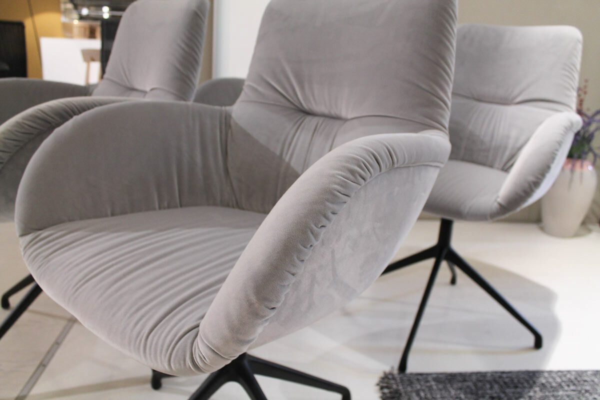 Werther - 4er-Set Stuhl Jona Leger Stoff Hellgrau Gestell Schwarz Drehbar - 5