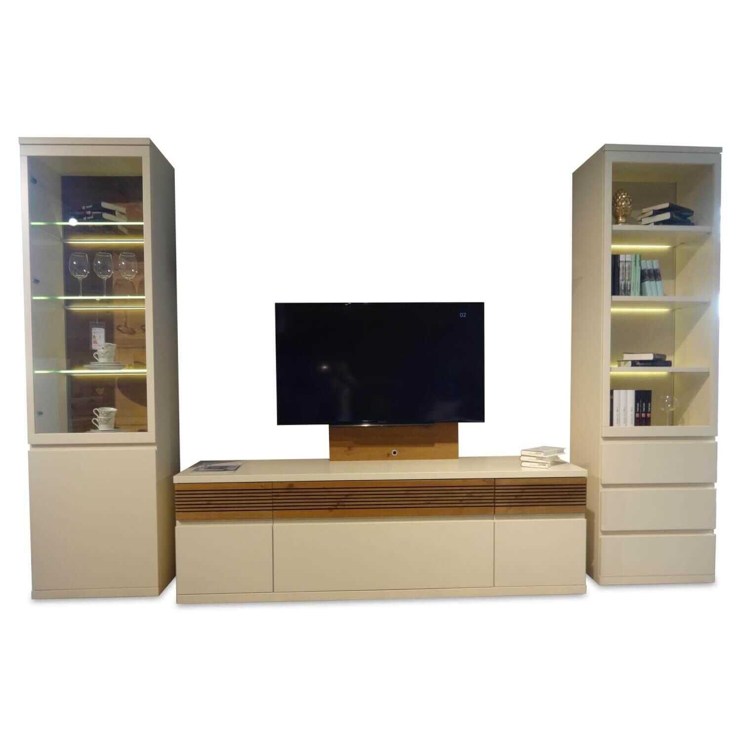 rietberger-m-C3-B6belwerke-wohnwand-enjoy-em-fame-korpus-und-front-lack-crema-absetzung-balkeneiche-bronze-9edcf6122fcd Rietberger Möbelwerke - Wohnwand Enjoy EM Fame Korpus und Front Lack Crema Absetzung Balkeneiche Bronze - 1