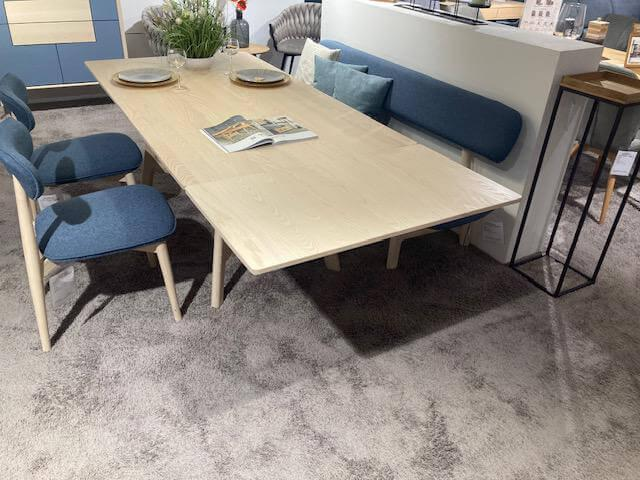 Anrei - Essgruppe Juna Esche Gebürstet Weiß-Geölt Tisch Stühle Bank - 8