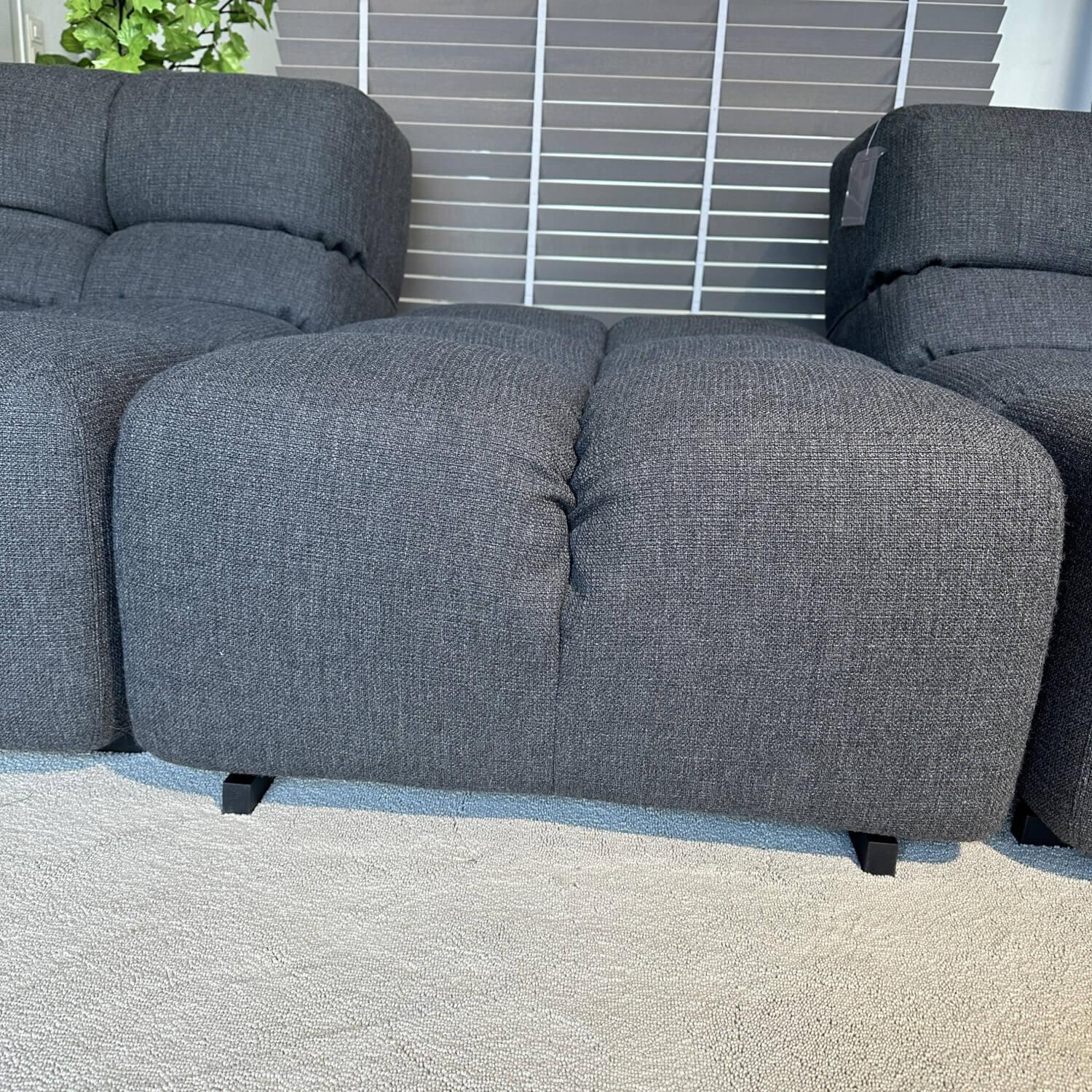 B&B Italia - Sofa Tufty Time Bezug Stoff Esopo Anthrazit Füße Schwarz - 7