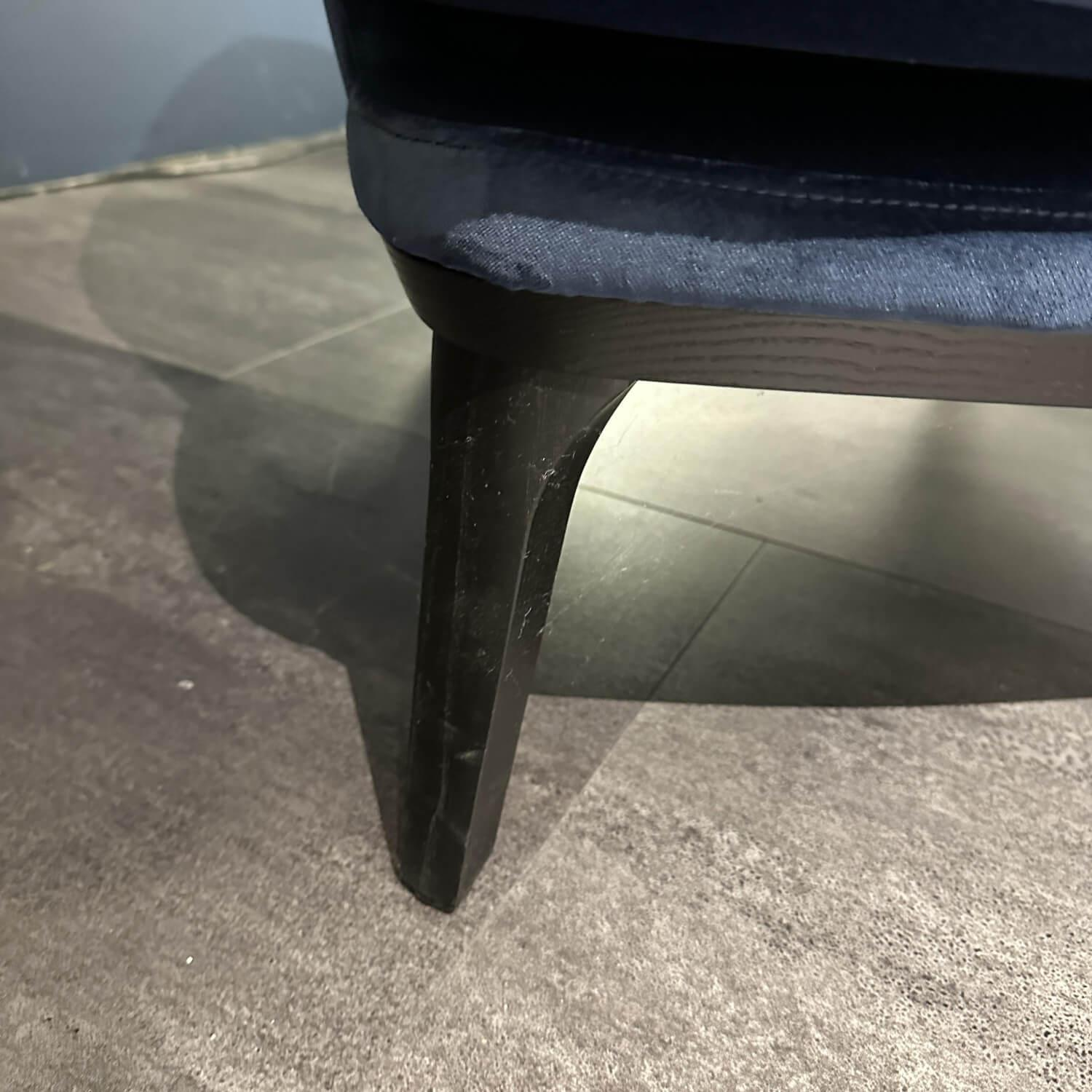 Bielefelder Werkstätten - Sessel Amy In Stoff Blau Gestell Schwarz Gebeizt Mit Losem Rückenkissen - 4