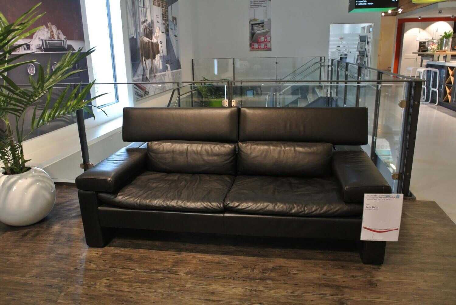 jori-sofa-shiva-jr-3930-leder-konia-schwarz-mit-klappbaren-nackenteilen-47ce3066aaee5d8343b086de7 Jori - Sofa Shiva JR-3930 Leder Konia Schwarz mit klappbaren Nackenteilen - 7