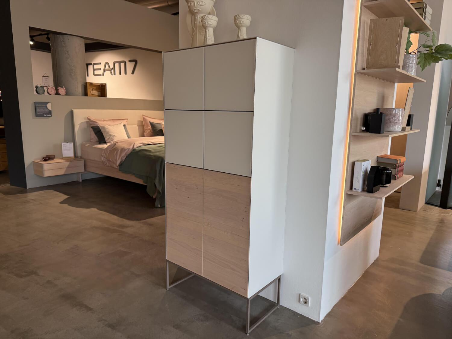 Team 7 - Highboard Cubus Pure Erle Weißöl Glas Naturweiß Matt Gestell Erdbraun - 5