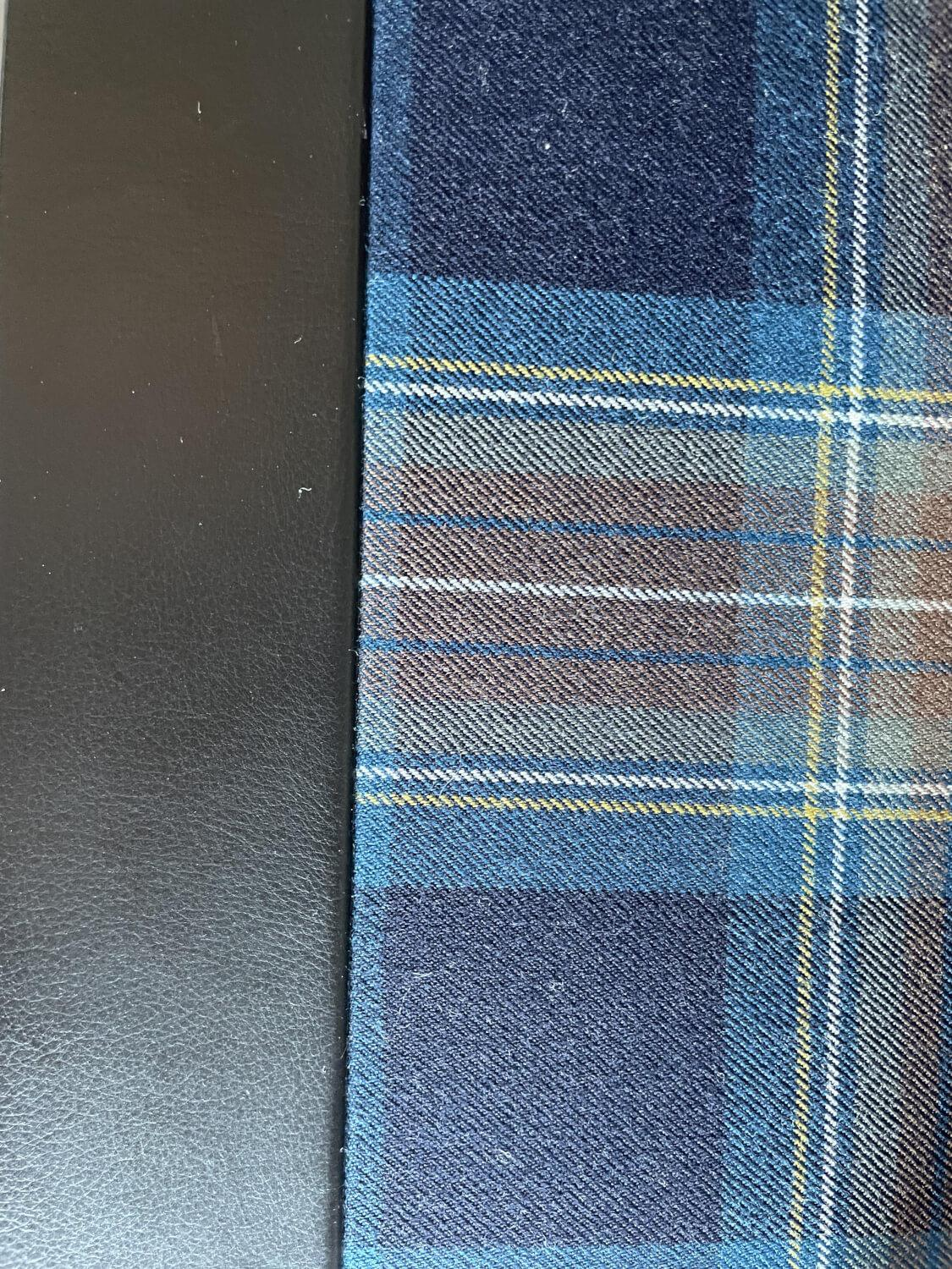 Gruber - Kommode Hollywood Stoff Und Leder Blau Schwarz Kariert Korpus Holz Schwarz - 2