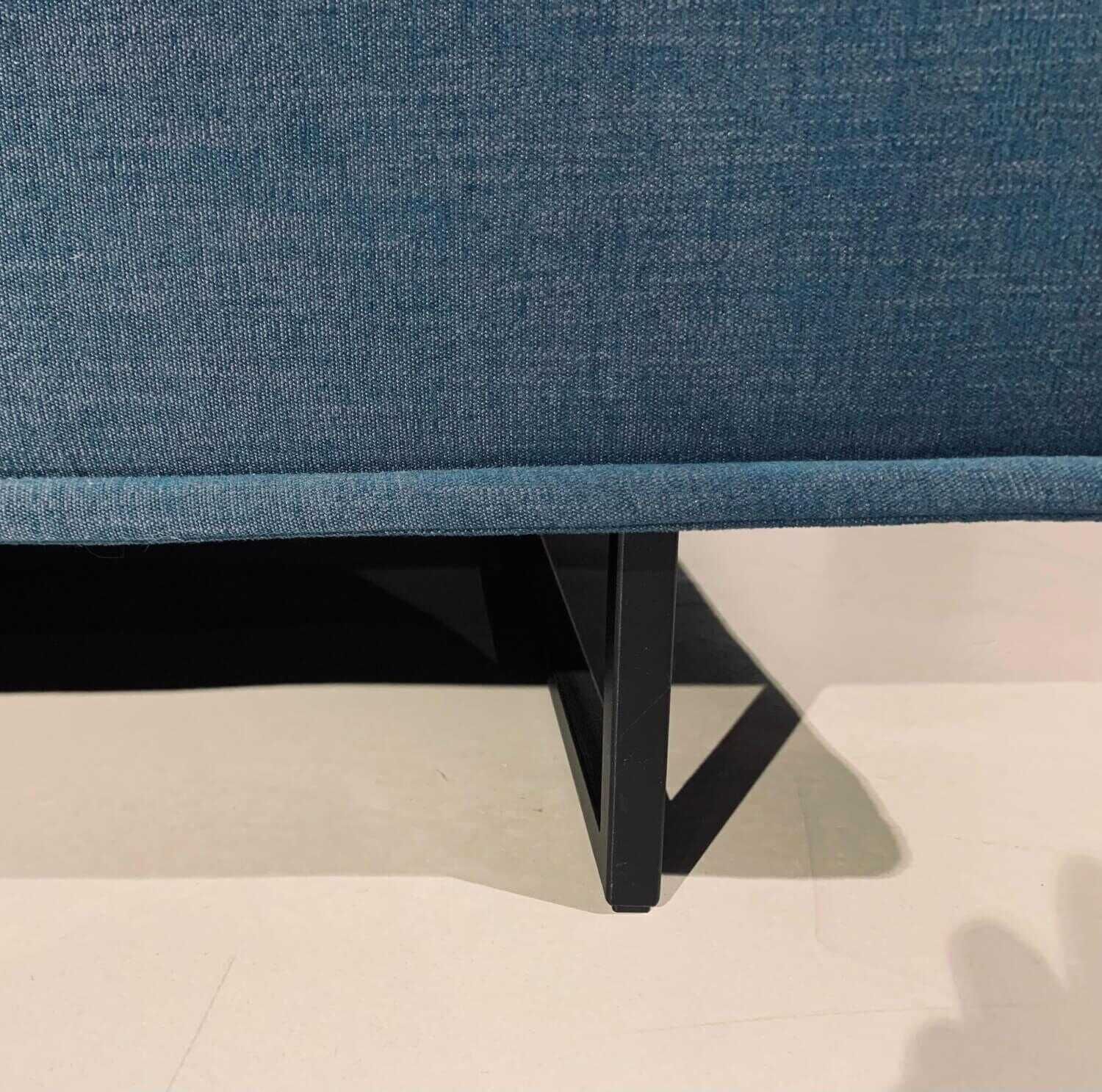 freistil-rolf-benz-sofa-144-stoff-gr-C3-BCnblau-stahlkufe-matt-mit-3-kissen-b31ce8b494d9A7qRwxCTnPNdC freistil Rolf Benz - Sofa 144 Stoff Grünblau Stahlkufe Matt mit 3 Kissen - 3