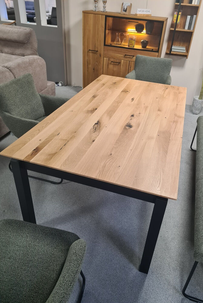 Natura - Esstisch Rushmore Eiche Bianco Geölt Schweizer Kante Gestell Schwarz mit Auszug  - 2